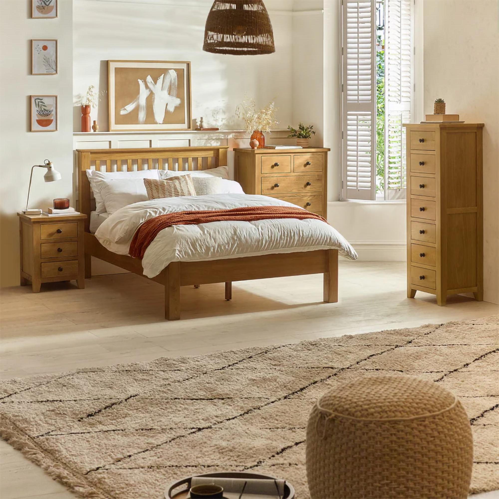 Marlborough Bedside Cabinet - 3 Drawer - Oak
