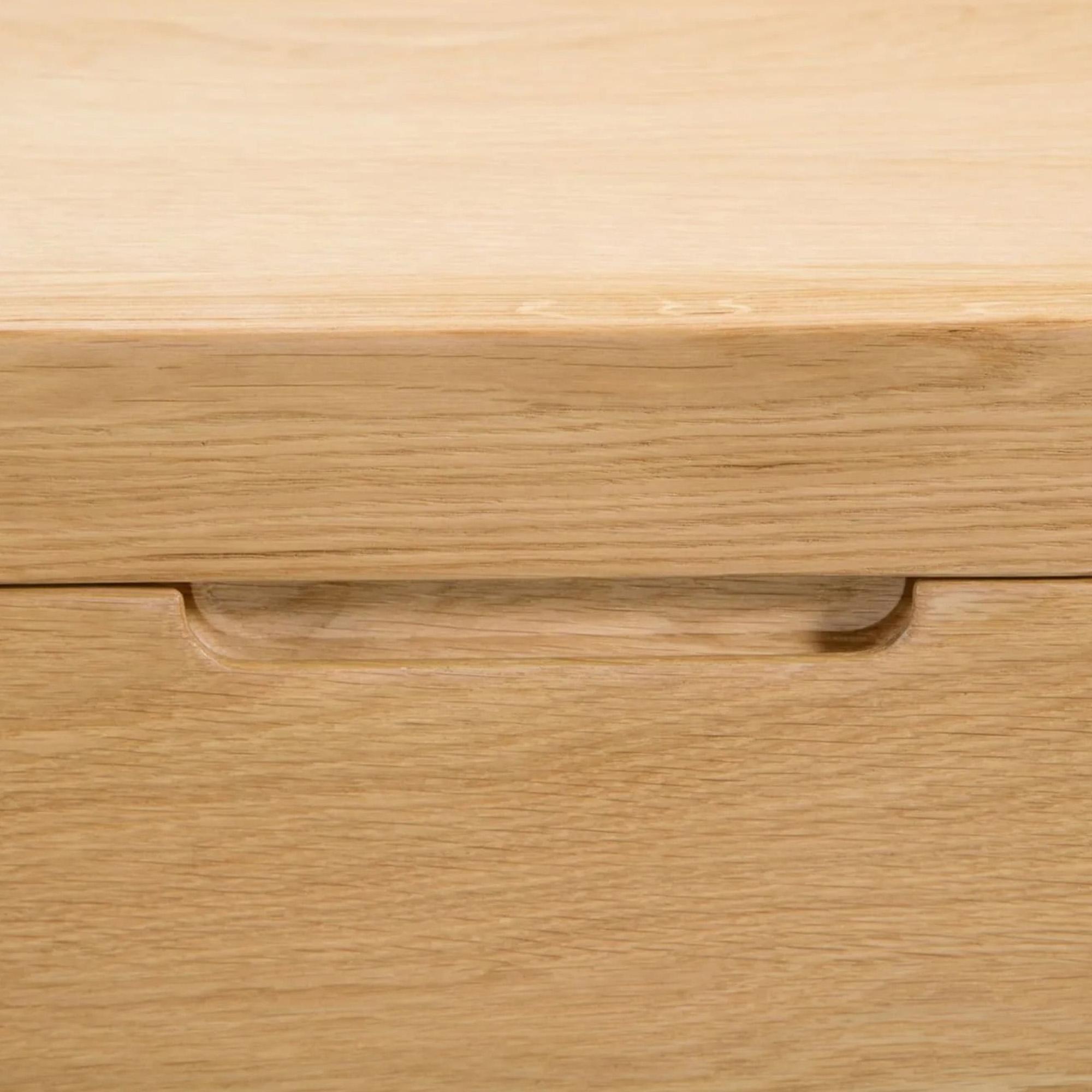 Curve Bedside Cabinet - 3 Drawer - Small - Oak