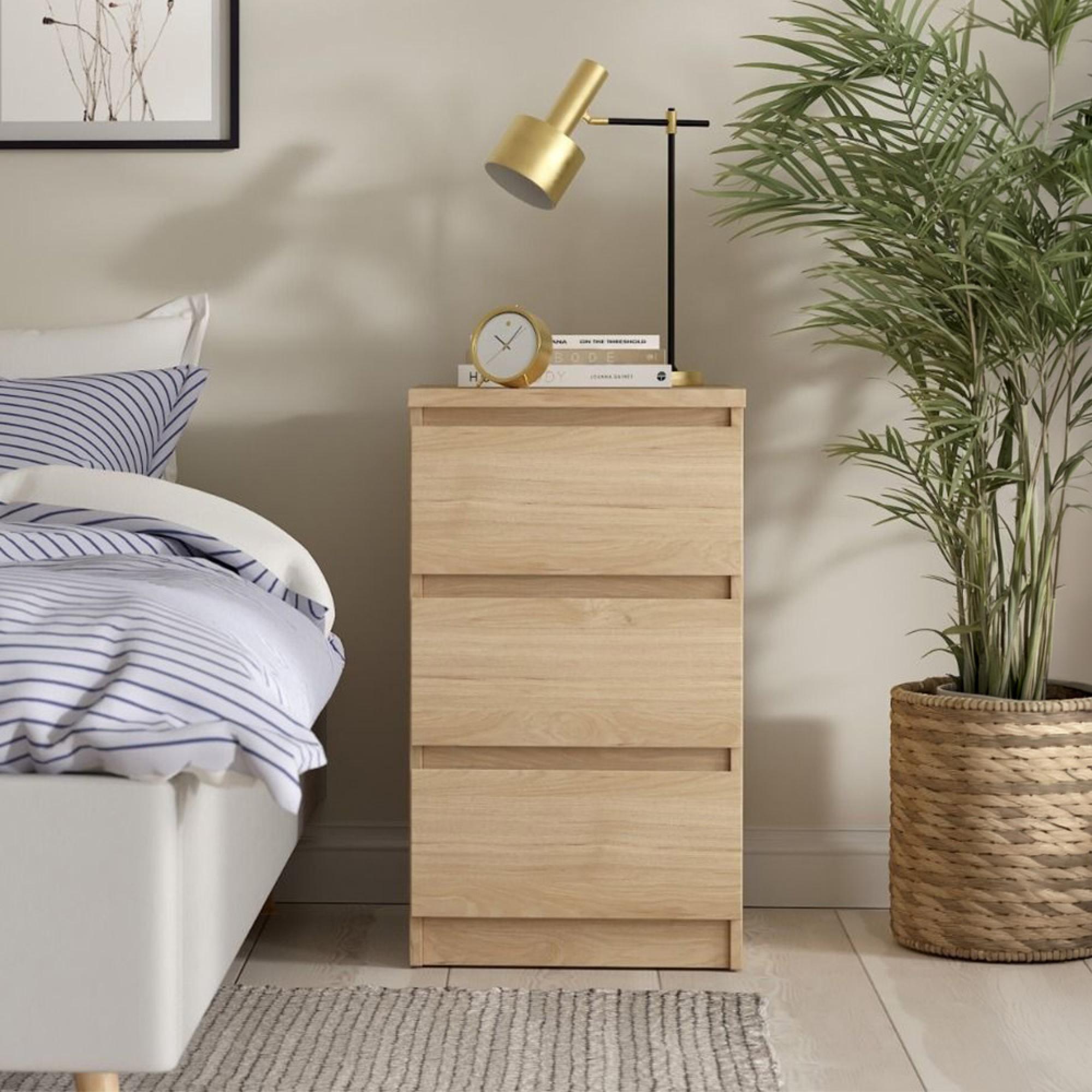 Naia Bedside Cabinet - 3 Drawer - Oak