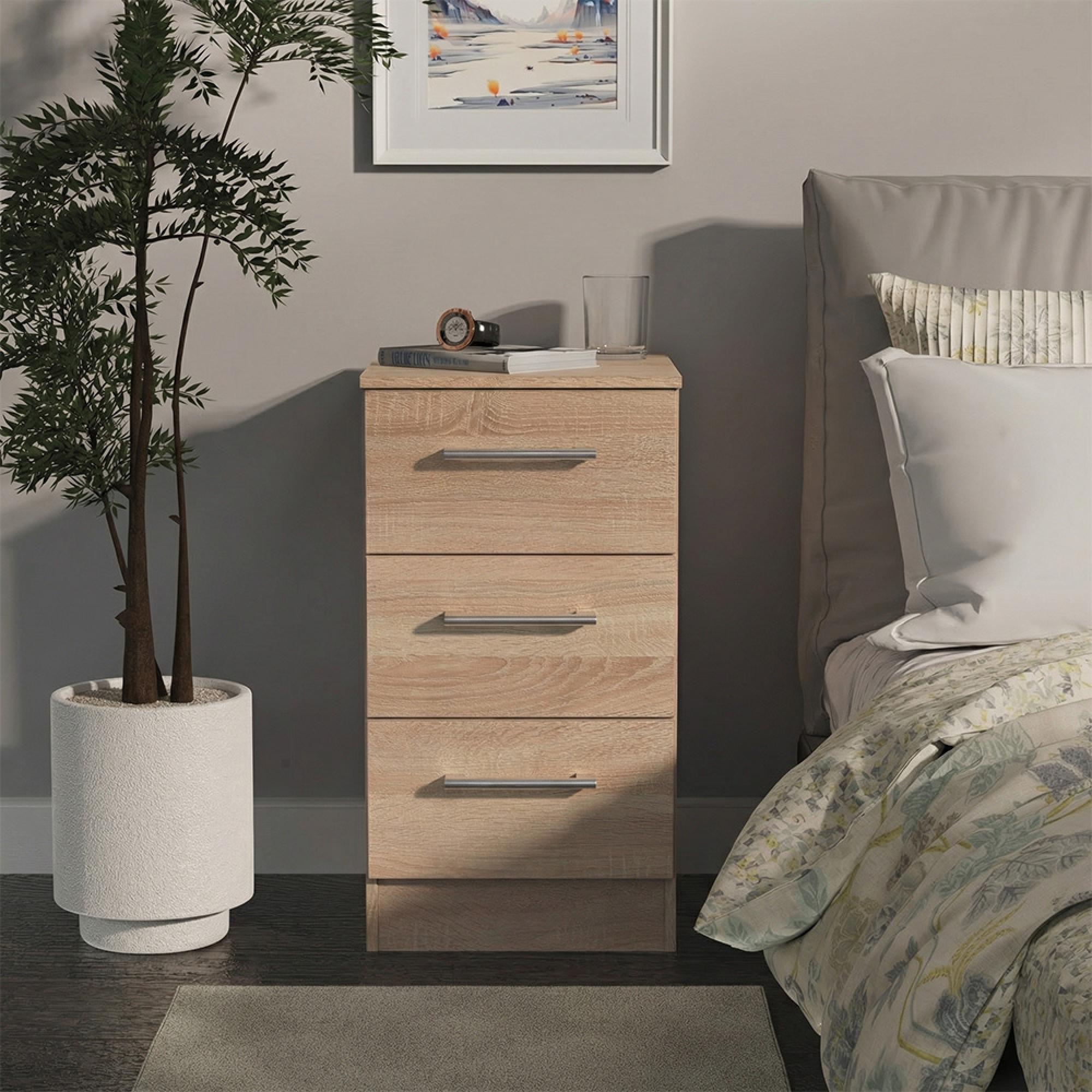 Devon Bedside Cabinet - 3 Drawer - Oak