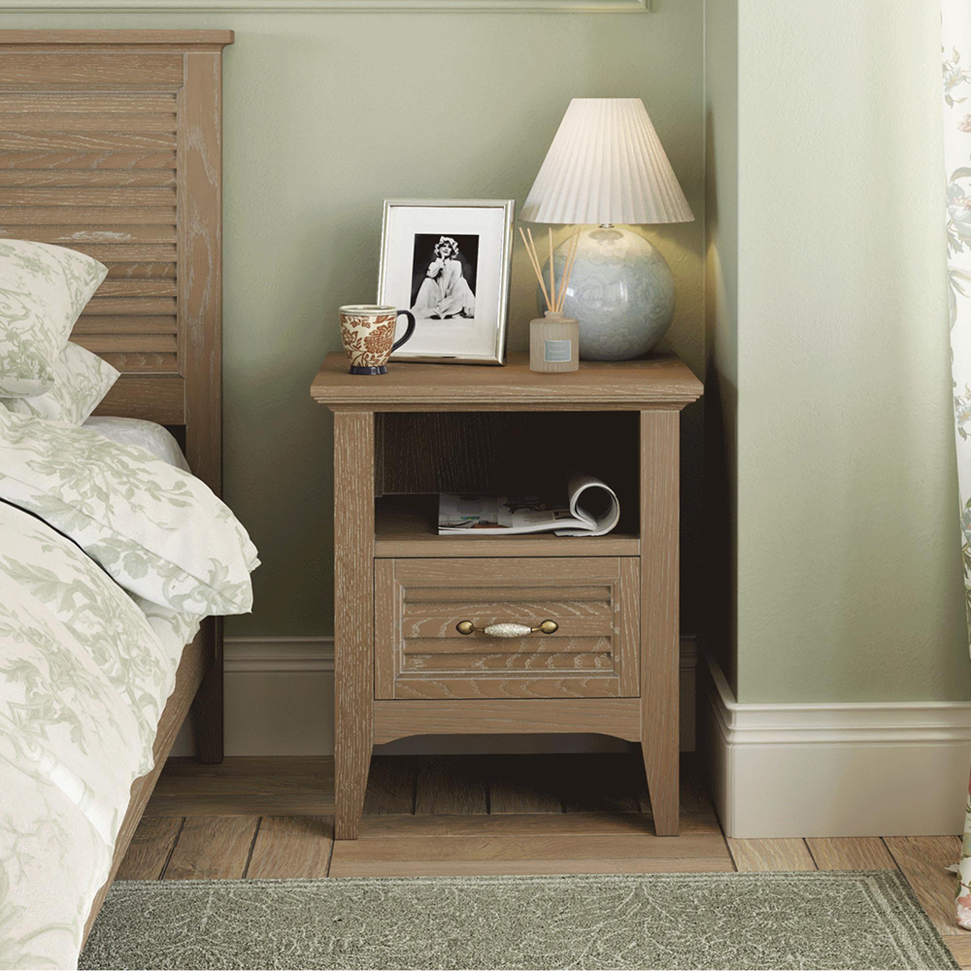 Ennis Bedside Cabinet - 1 Drawer - Natural Matt Lacquered