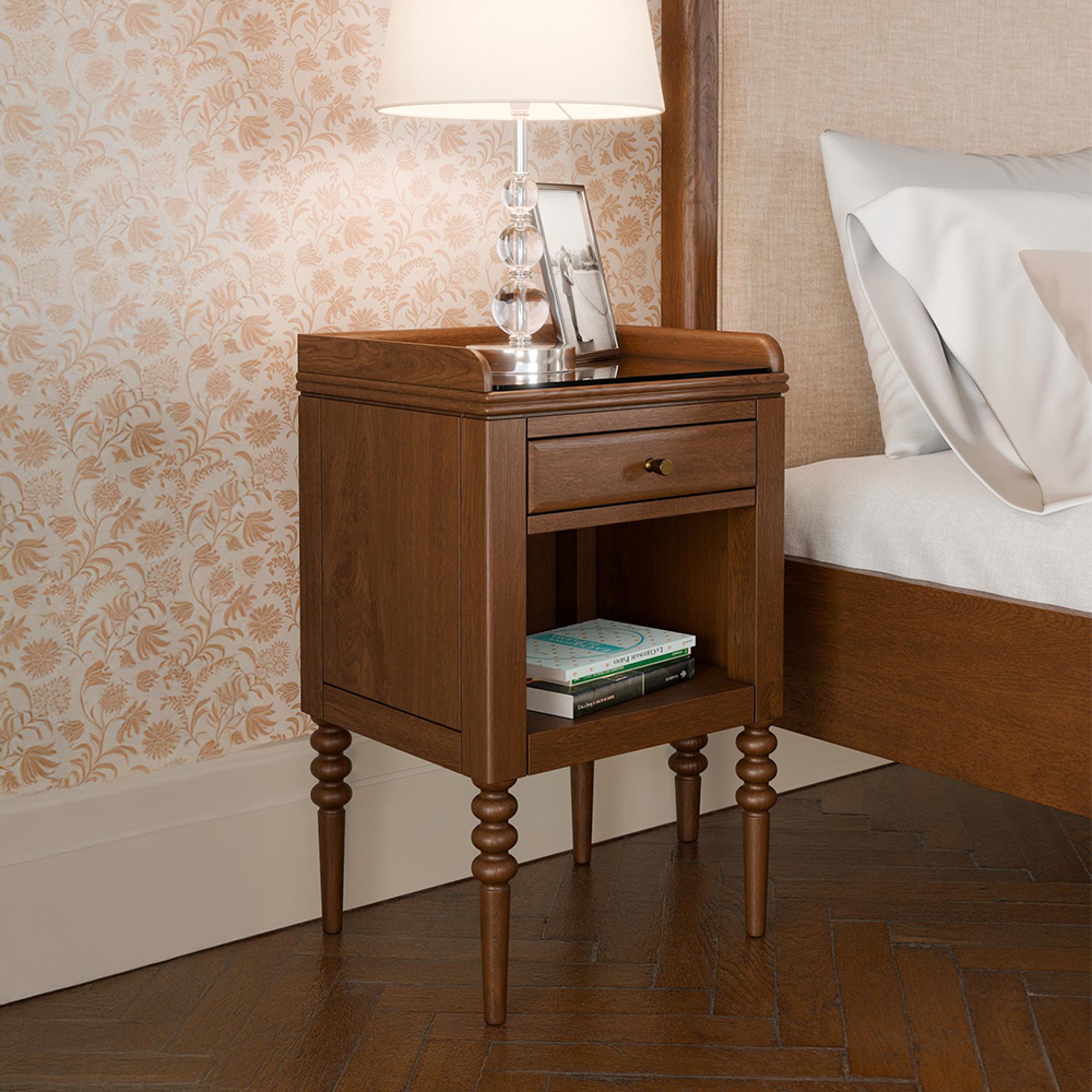 Williamson Bedside Table - 1 Drawer - Mid Gloss Lacquered