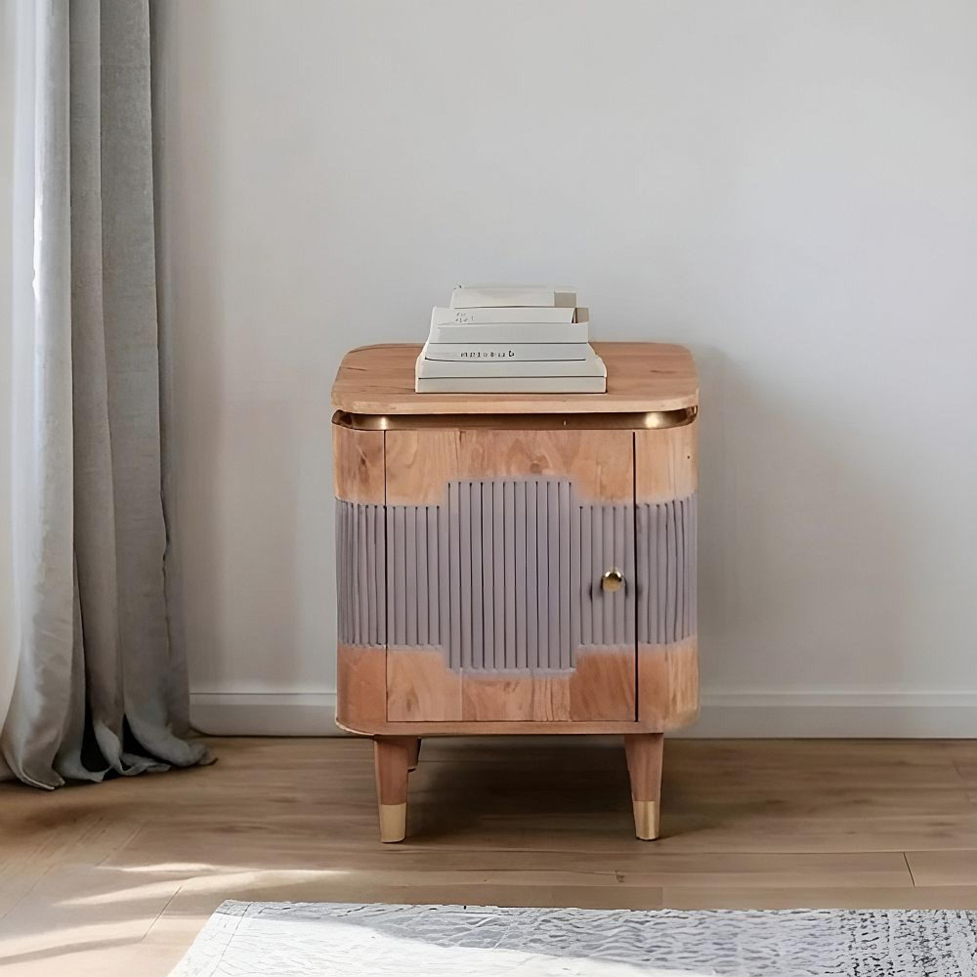 Wilton Bedside Table - 1 Door - Ribbed - Gold Trim - Acacia Wood