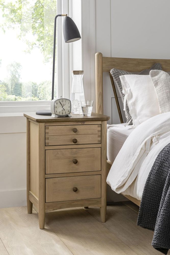 Grace Natural Oak 3 Drawer Bedside Cabinet