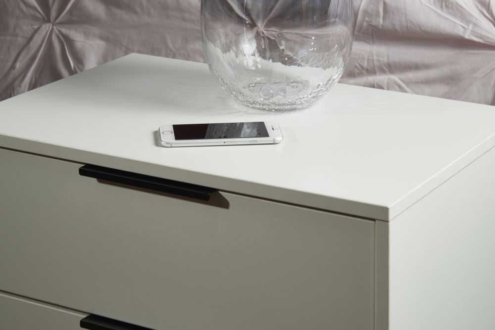 Hong Kong Bedside Cabinet - 2 Drawer - with Wooden Legs - White