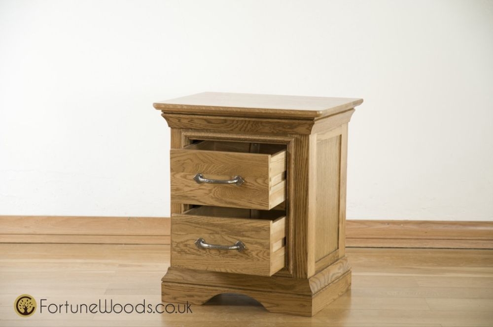 Lyon Bedside Cabinet - 2 Drawer - Oak