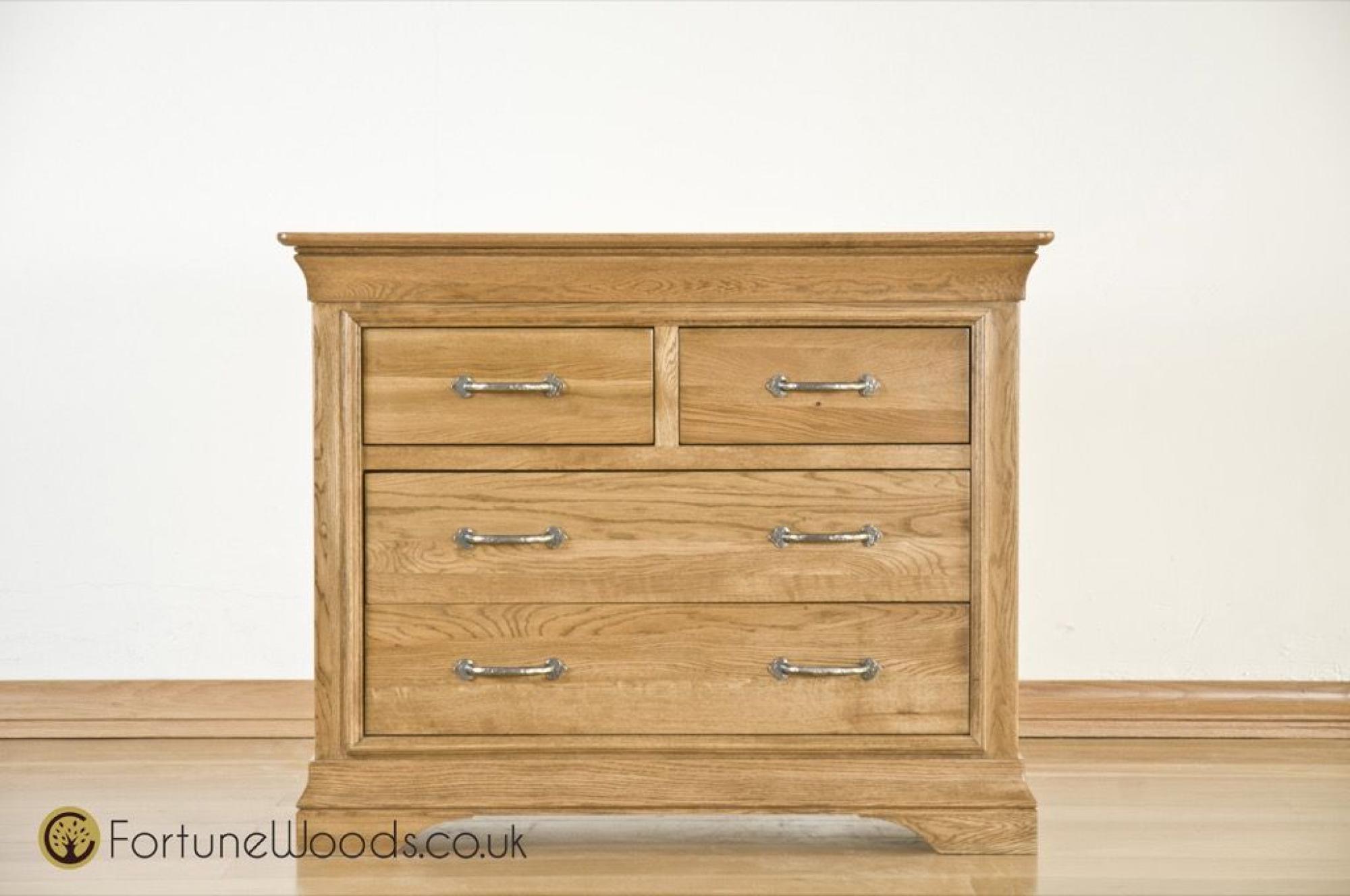 Lyon Chest - 2+2 Drawer - Wide - Oak