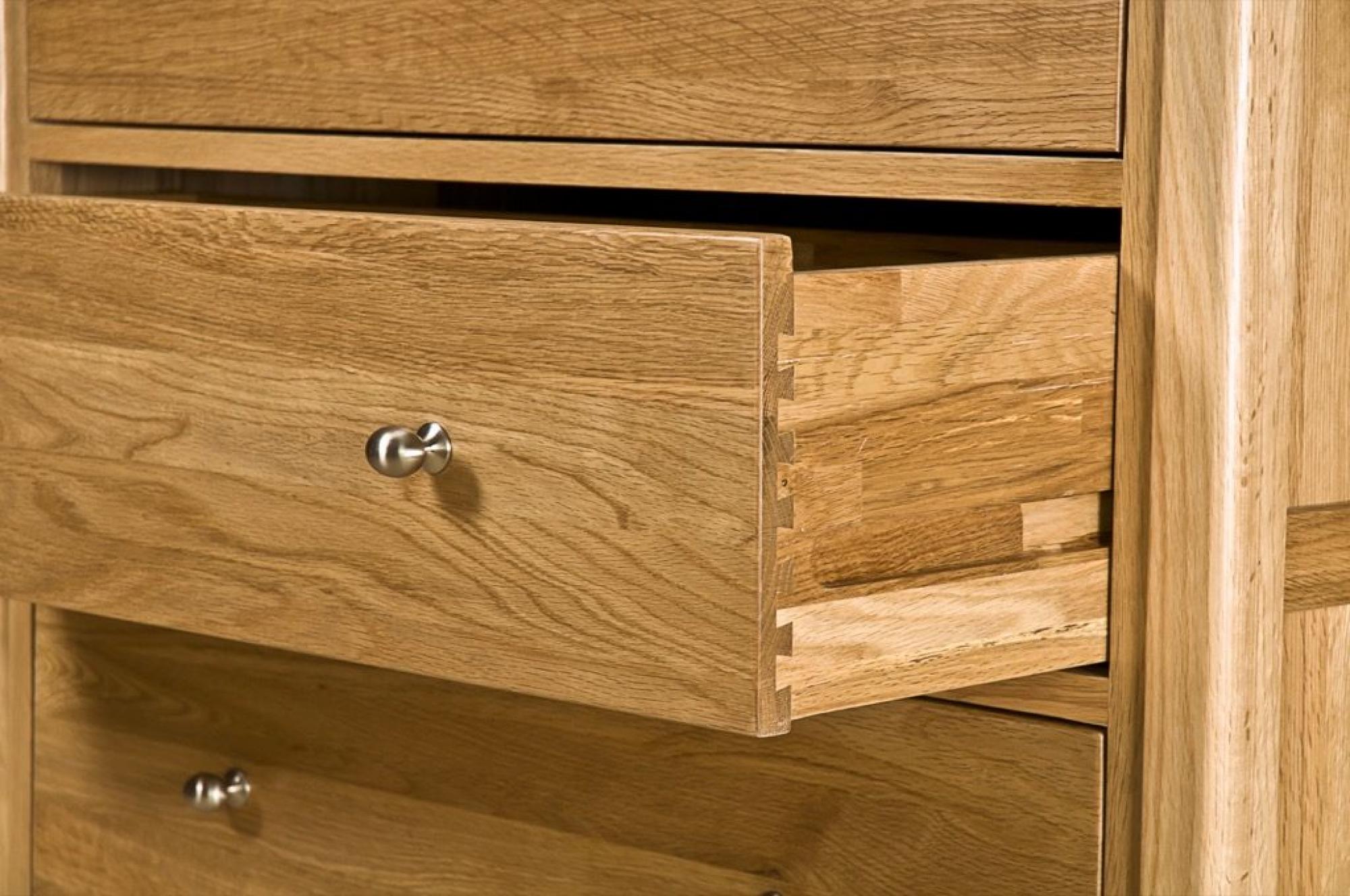 Shaker Oak 4+2 Drawer Chest