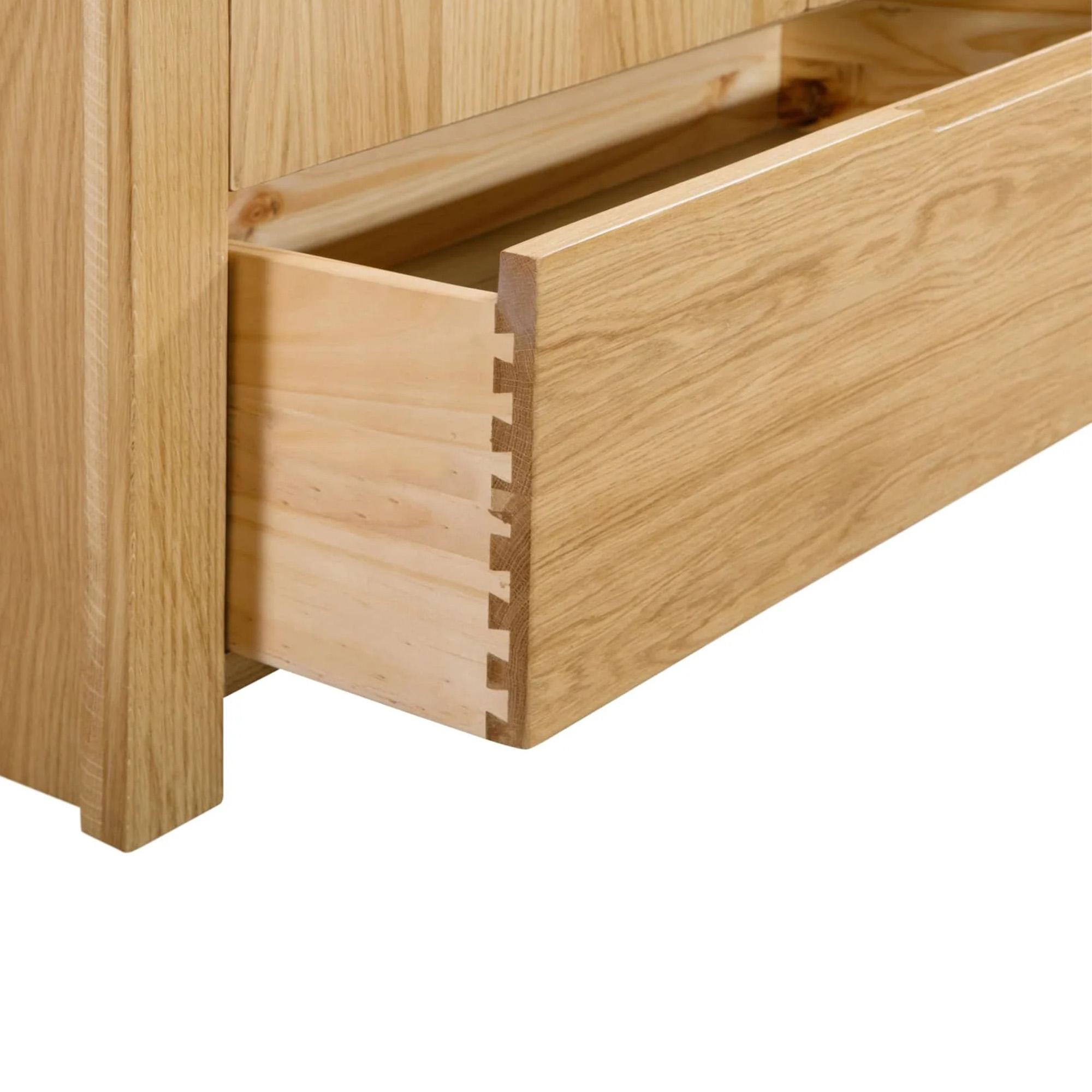 Curve Chest of Drawers - 3 Drawer - Small - Oak