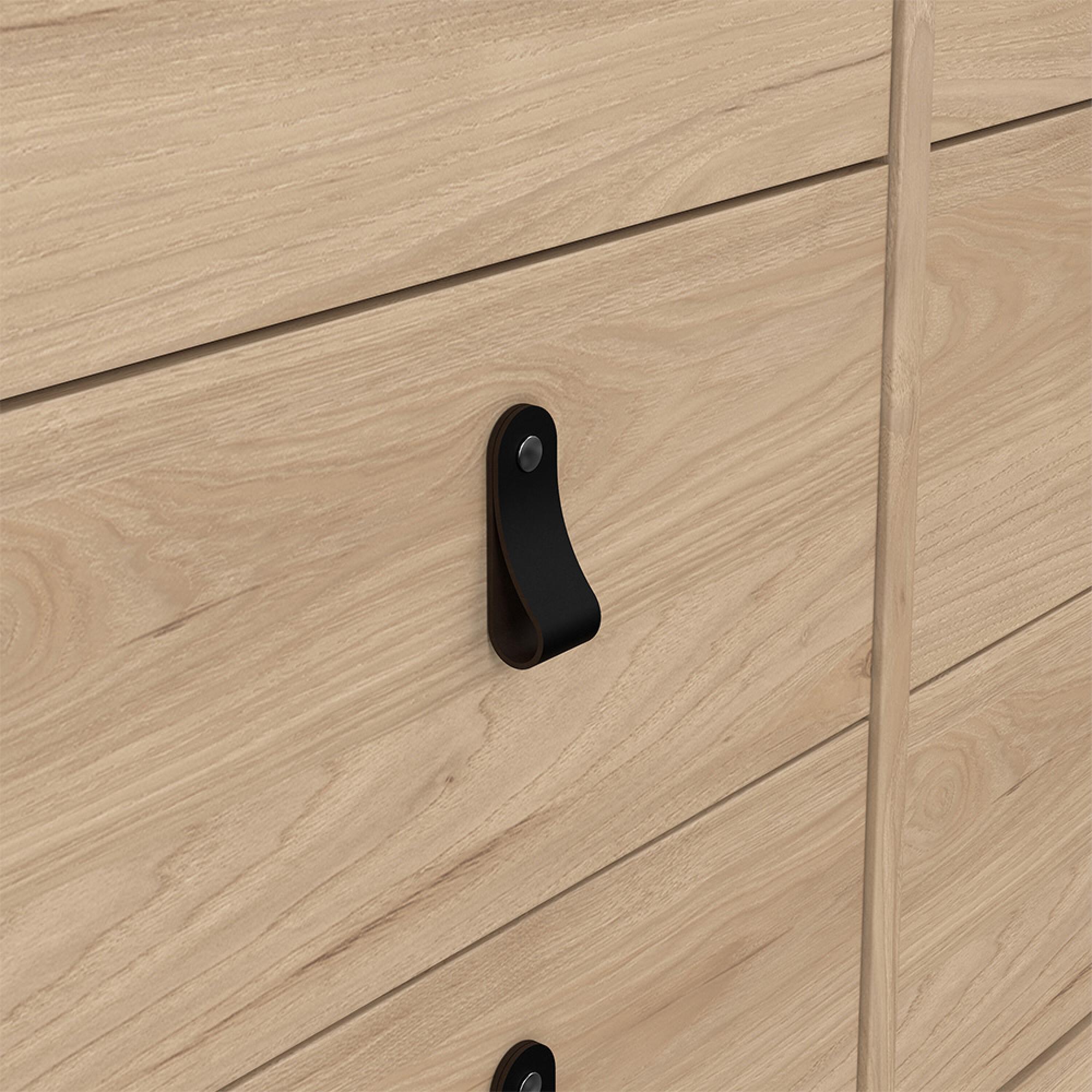 Barcelona Chest - 4+4 Drawer - Jackson Hickory Oak