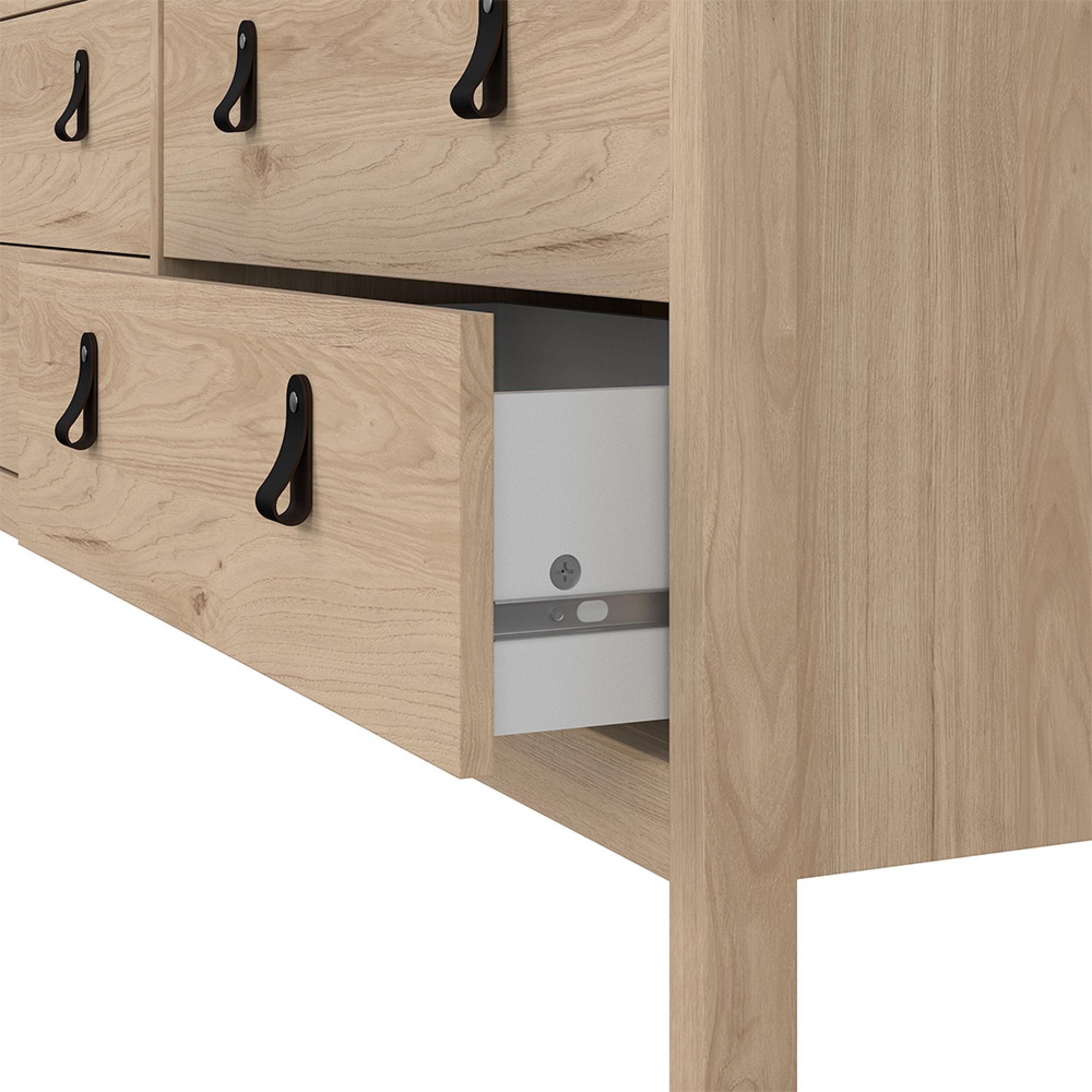 Barcelona Chest - 4+4 Drawer - Jackson Hickory Oak