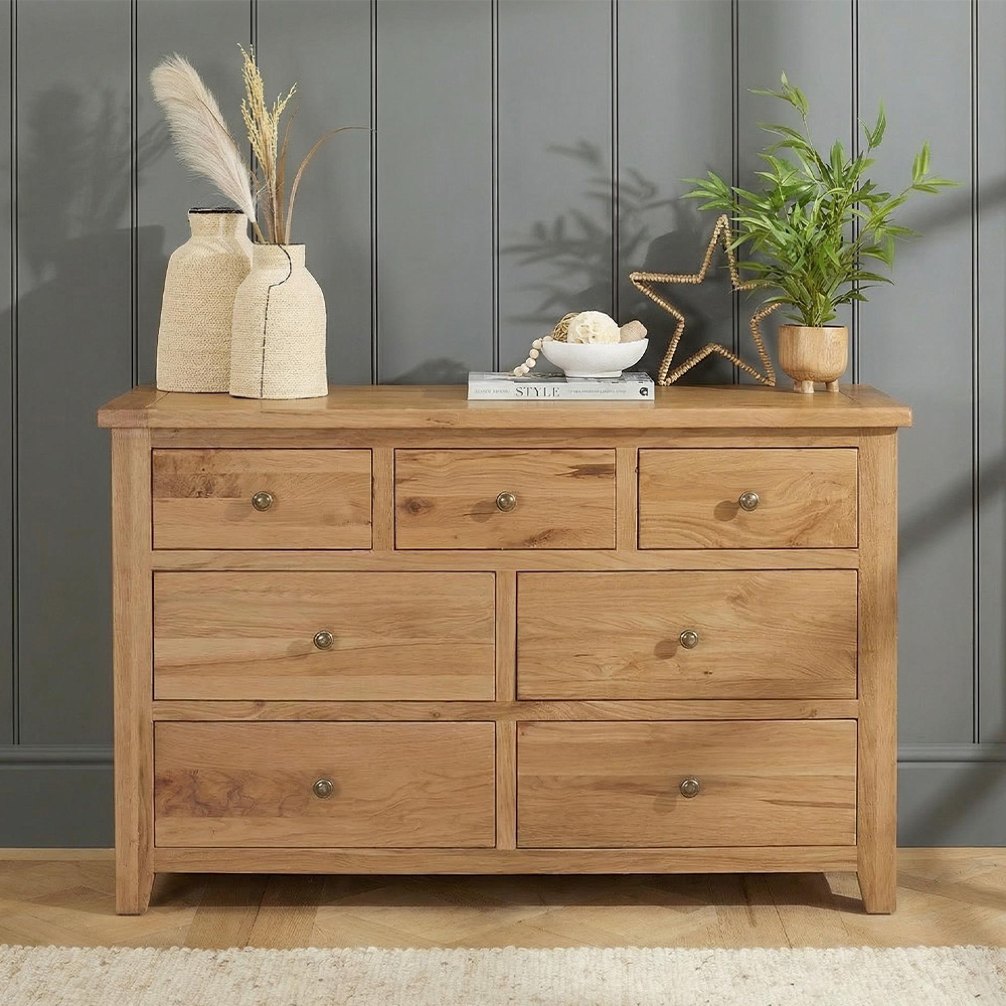 Appleby Chest - 3+4 Drawer - Large - Petite Oak