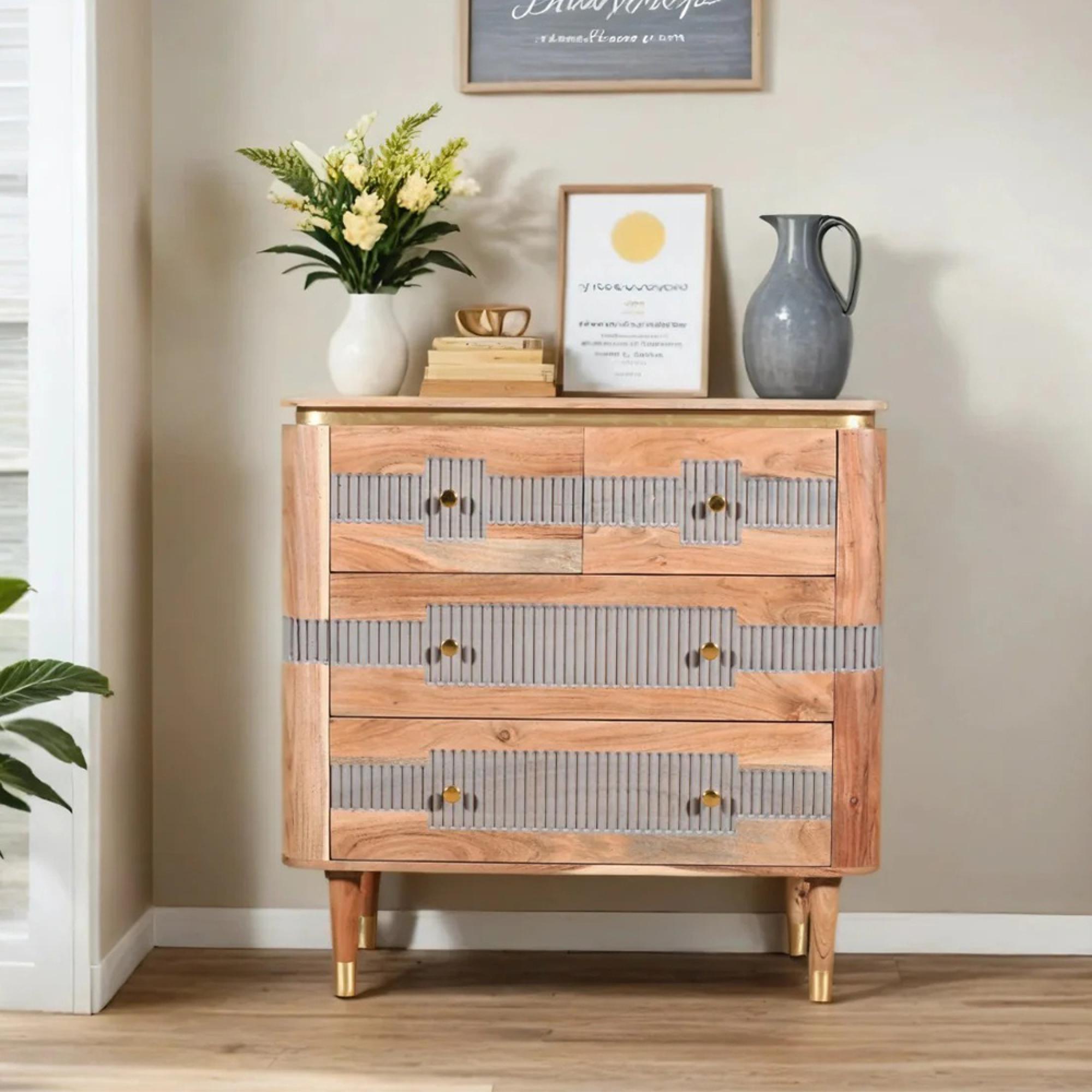 Wilton Chest - 2+2 Drawer - Ribbed - Gold Trim - Acacia Wood