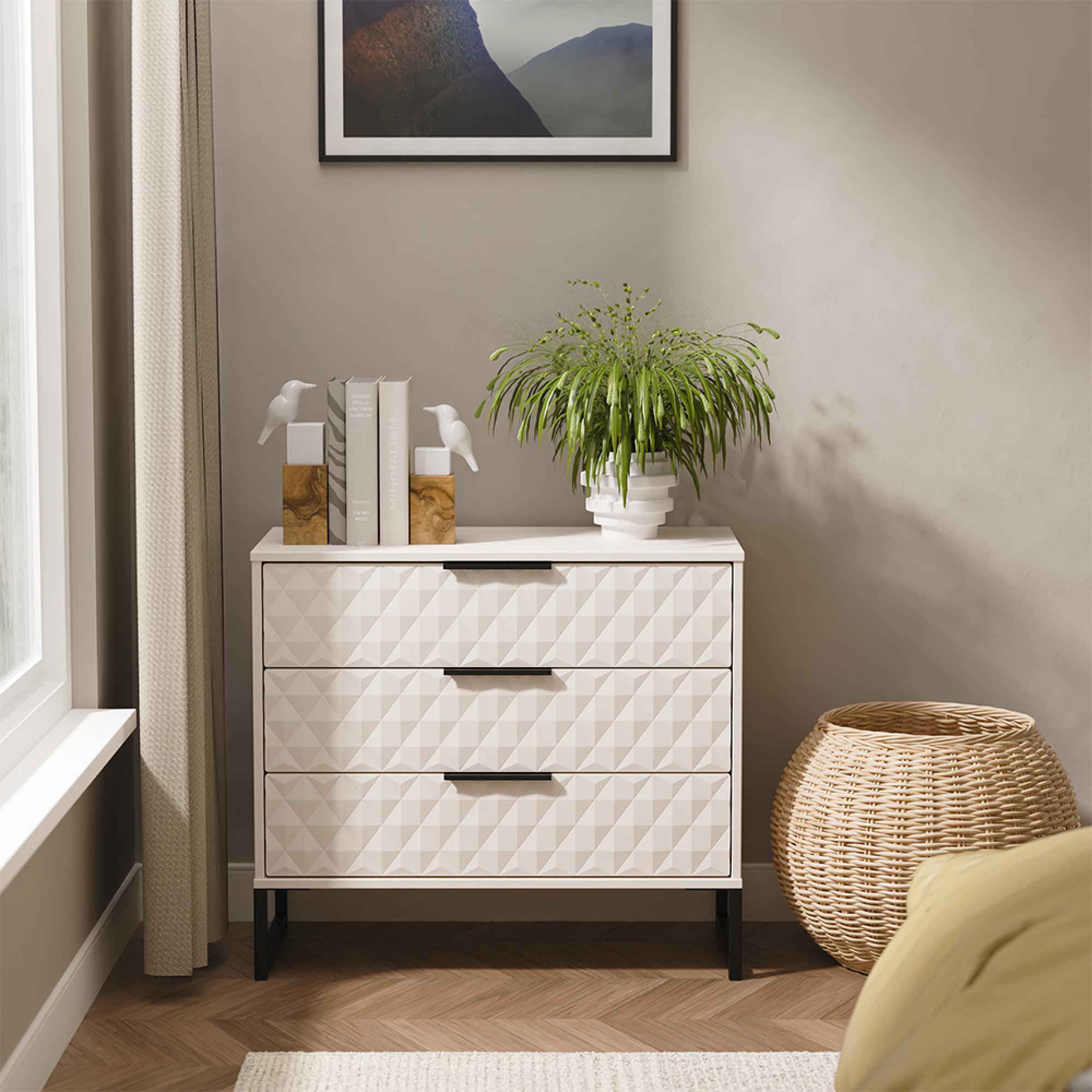 Harlequin Chest - 3 Drawer - with Hairpin Legs - Kashmir Matt