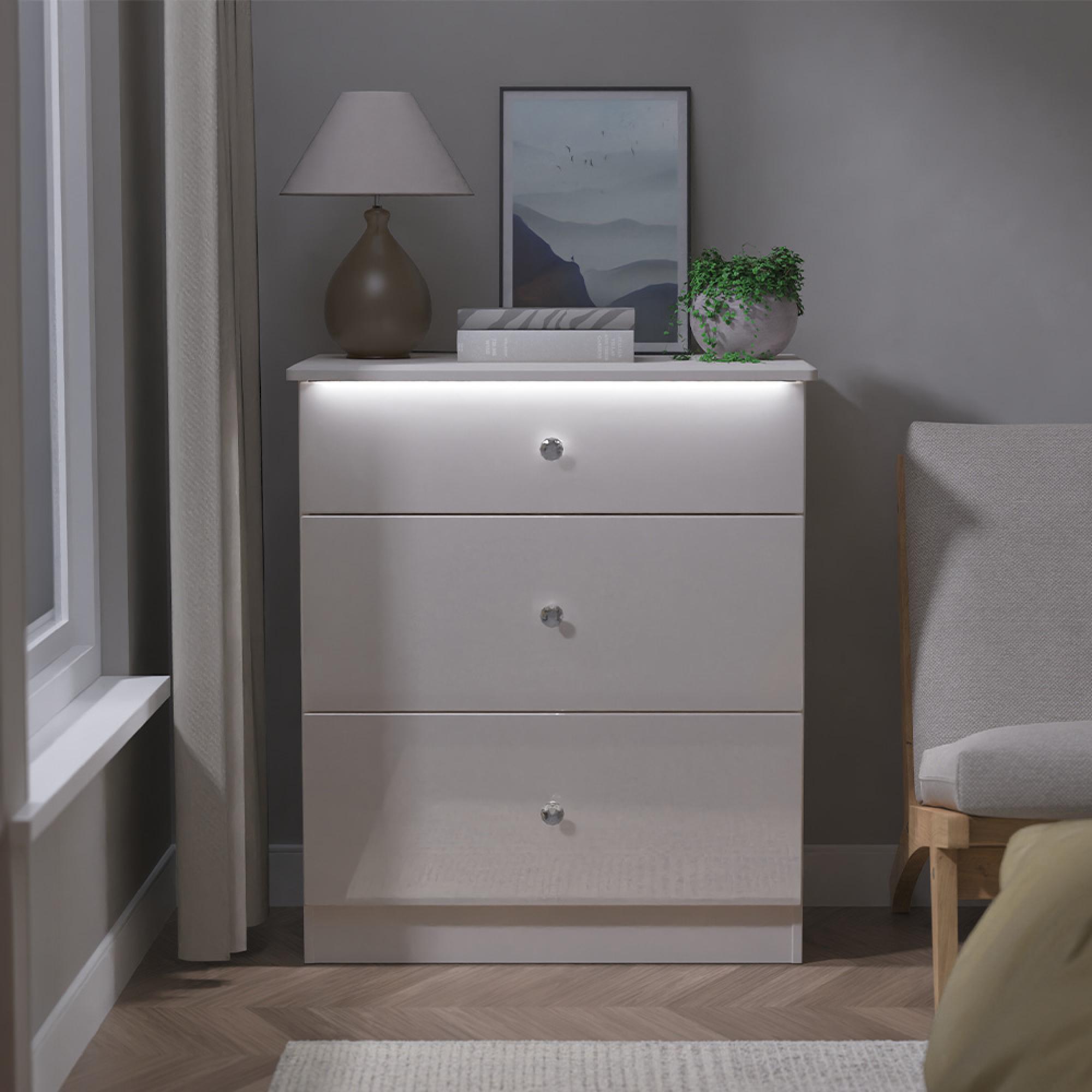 Lumiere Chest - Deep - 3 Drawer - Cashmere Gloss