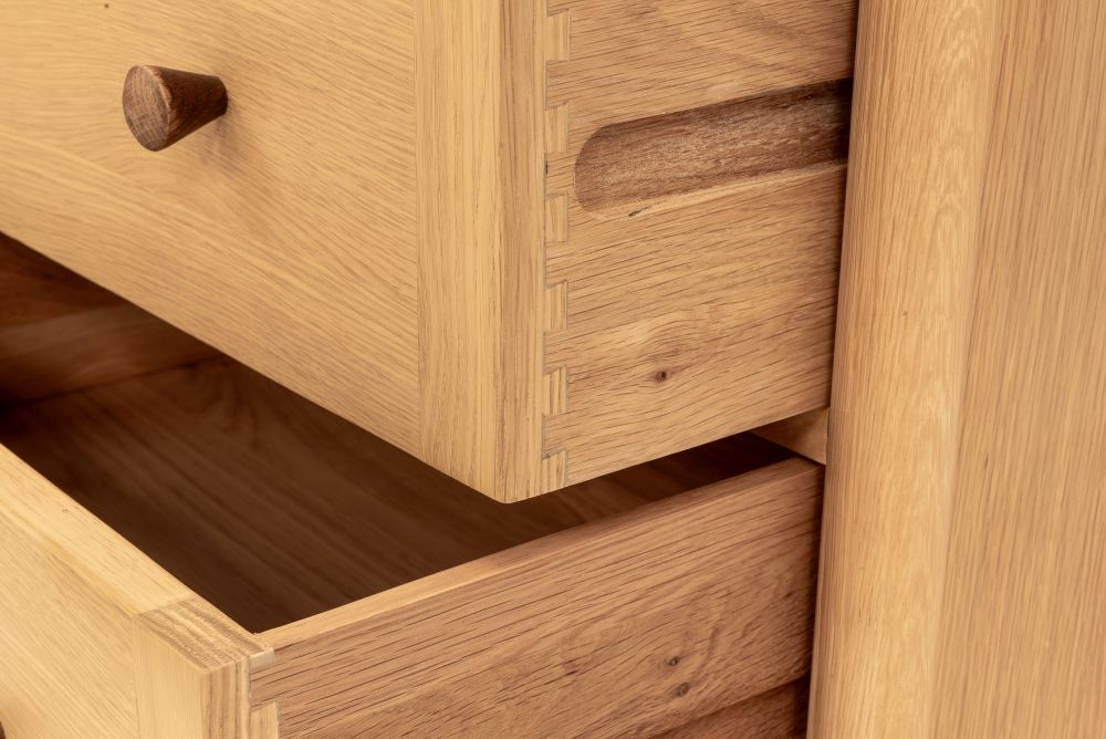 Grace Natural Oak 3 Over 4 Drawer Wide Chest