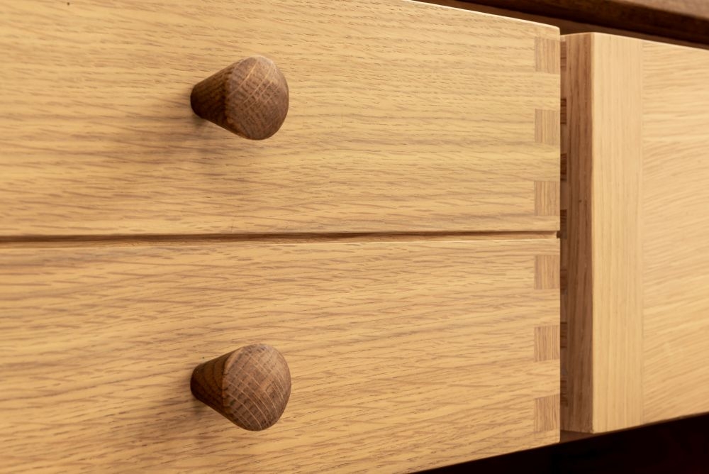 Grace Natural Oak 3 Over 4 Drawer Wide Chest