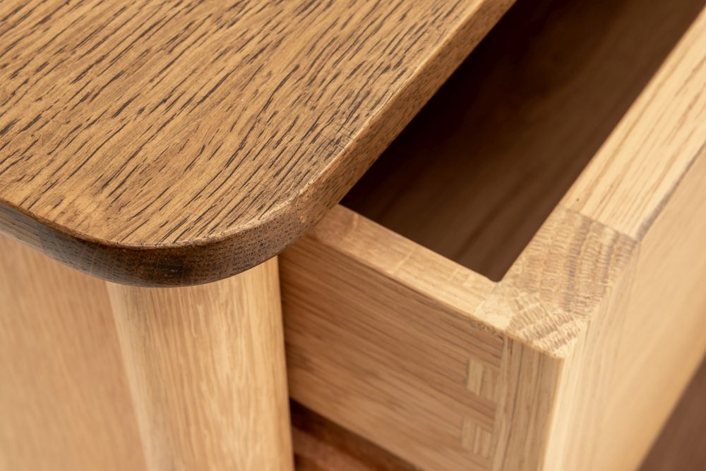 Grace Natural Oak 3 Over 4 Drawer Wide Chest