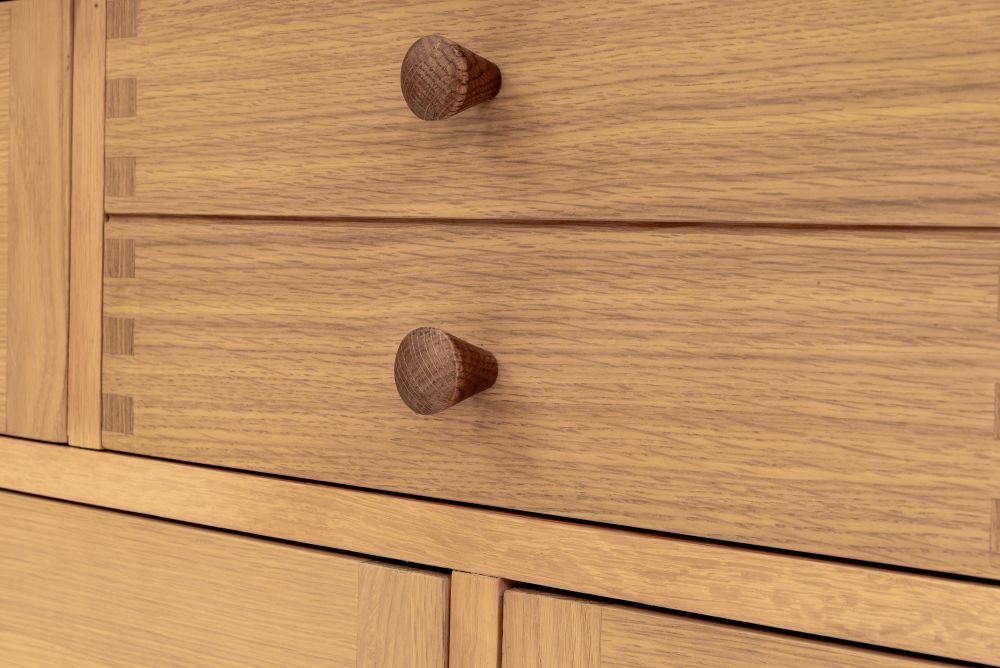 Grace Natural Oak 3 Over 4 Drawer Wide Chest
