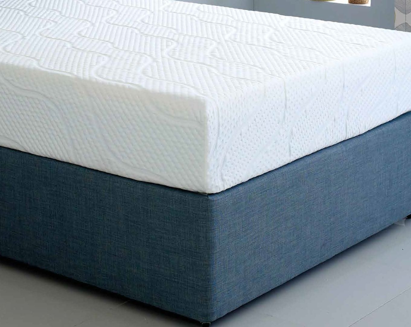 Hybrid Cool Blue 17.5cm Reflex Memory Foam Rolled Up Mattress