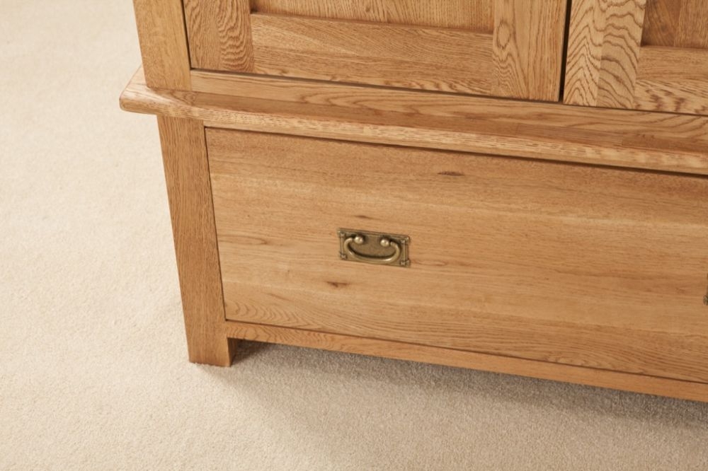 Kent Oak 3 Door 2 Drawer Wardrobe