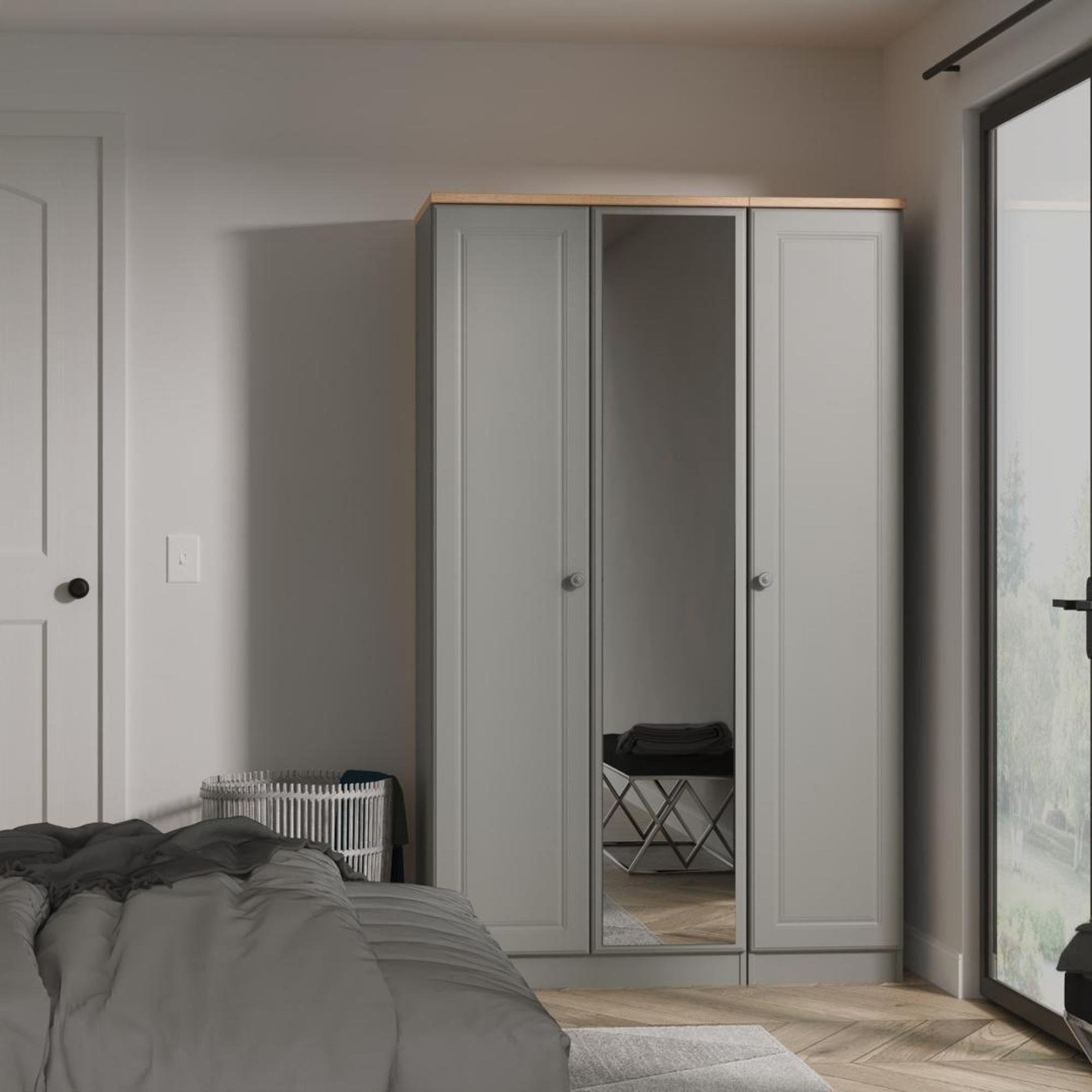 Norfolk Wardrobe - 3 Door - 1 Mirror - Triple - Grey and Oak