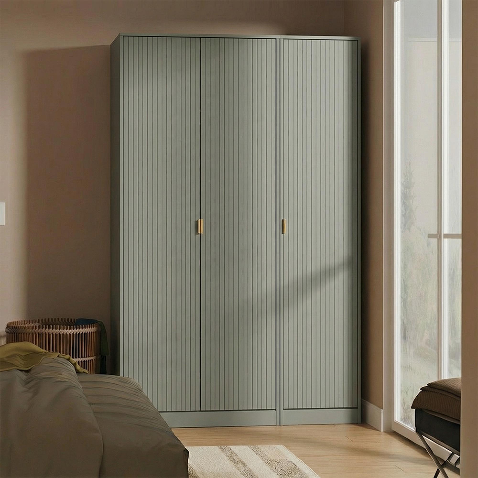 Nashville Wardrobe - 3 Door - Tall - Triple - Green
