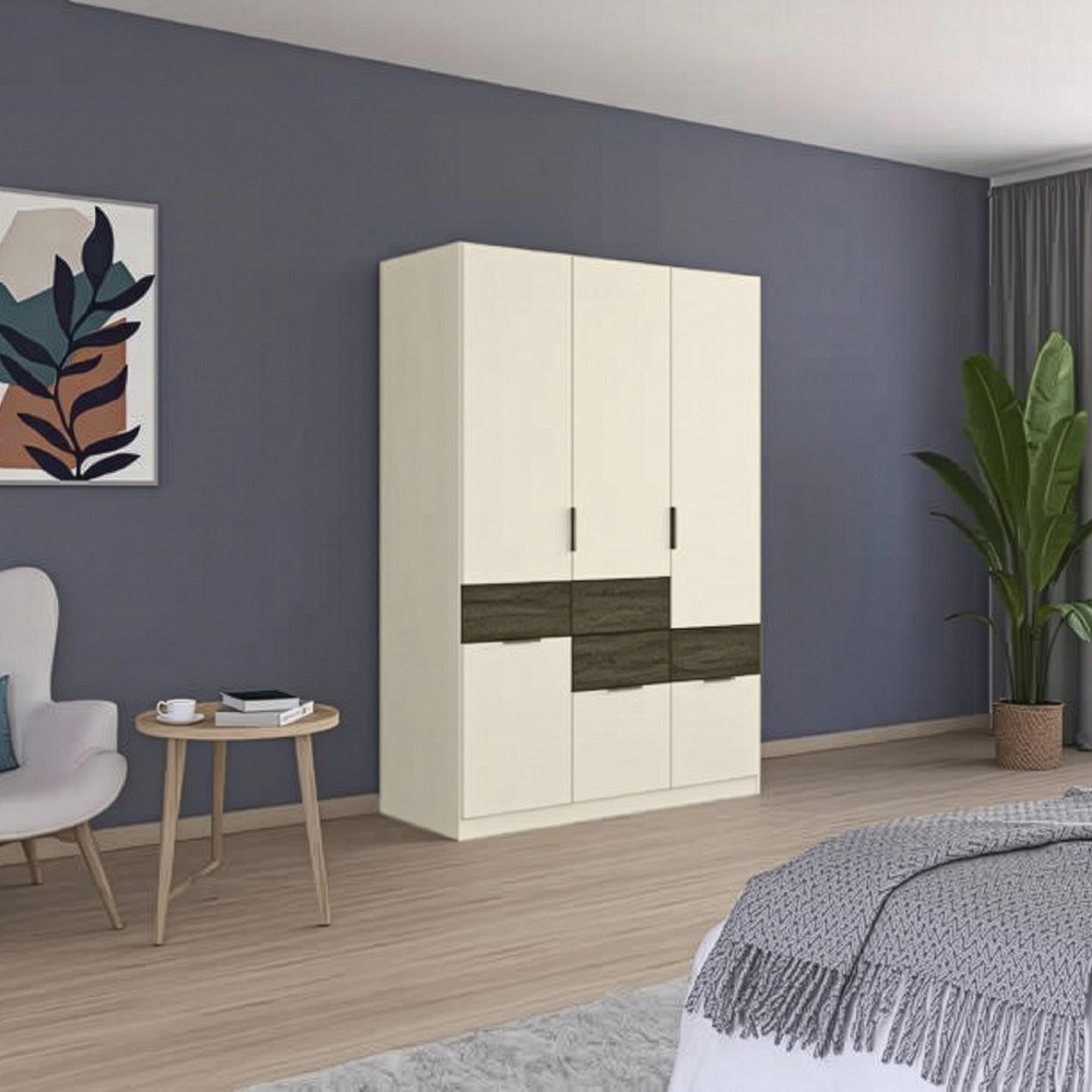 Rauch Mats 136cm 4 Door Wardrobe with Drawer - Champagne and Atlantic Dark Oak