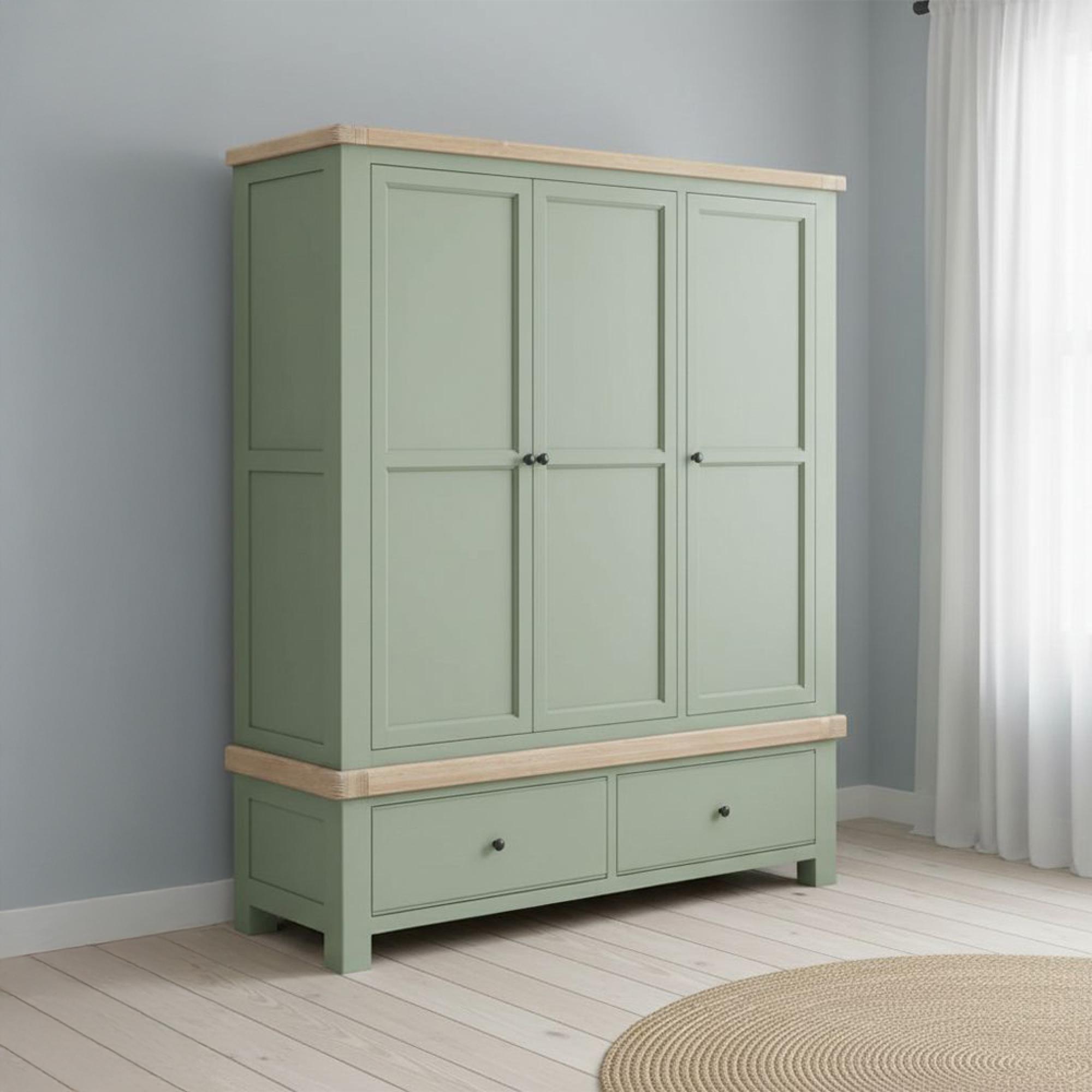 Salcombe Wardrobe - 3 Door 2 Drawer - Sage Oak