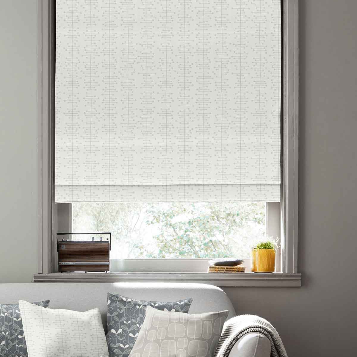 Missprint Roman Blind - Muscat Small Moonstone