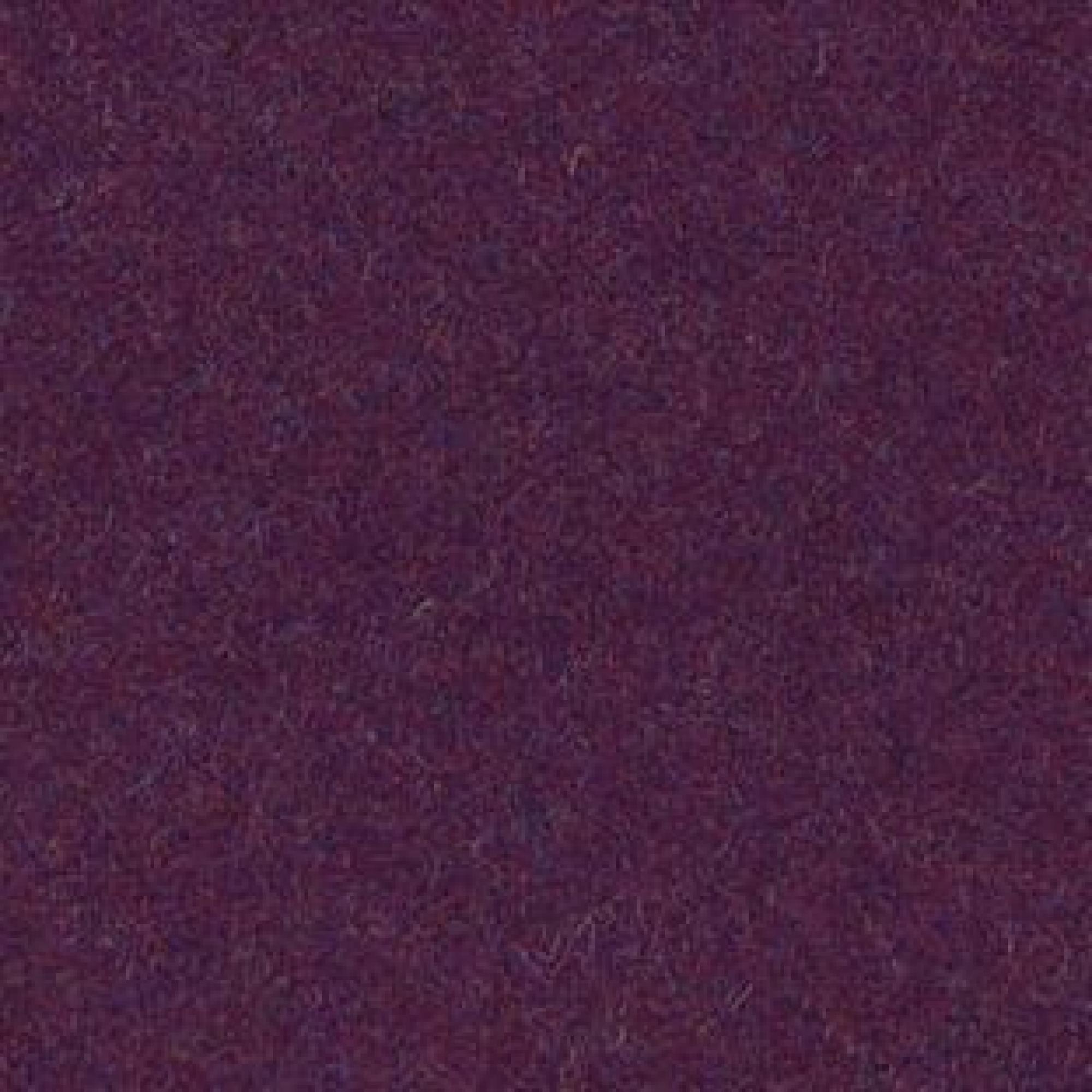 Fabric : Facet Aubergine 74