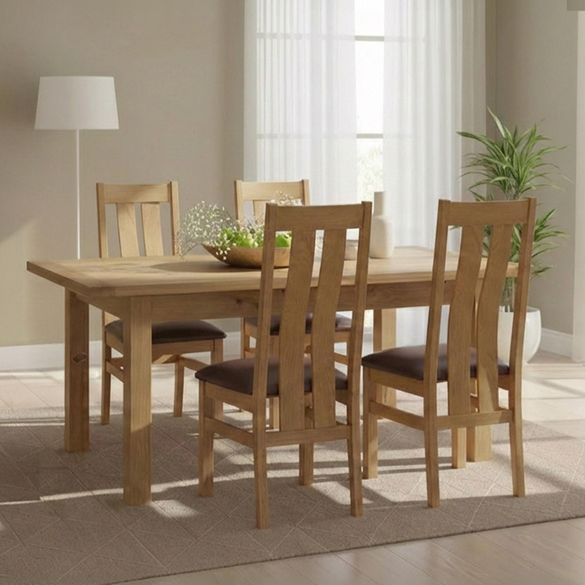 Appleby Extending Dining Set - 4 Seater - 120cm-153cm - Oak - with 4 Arizona Slatted Chairs - Black Faux Leather Seat Pad