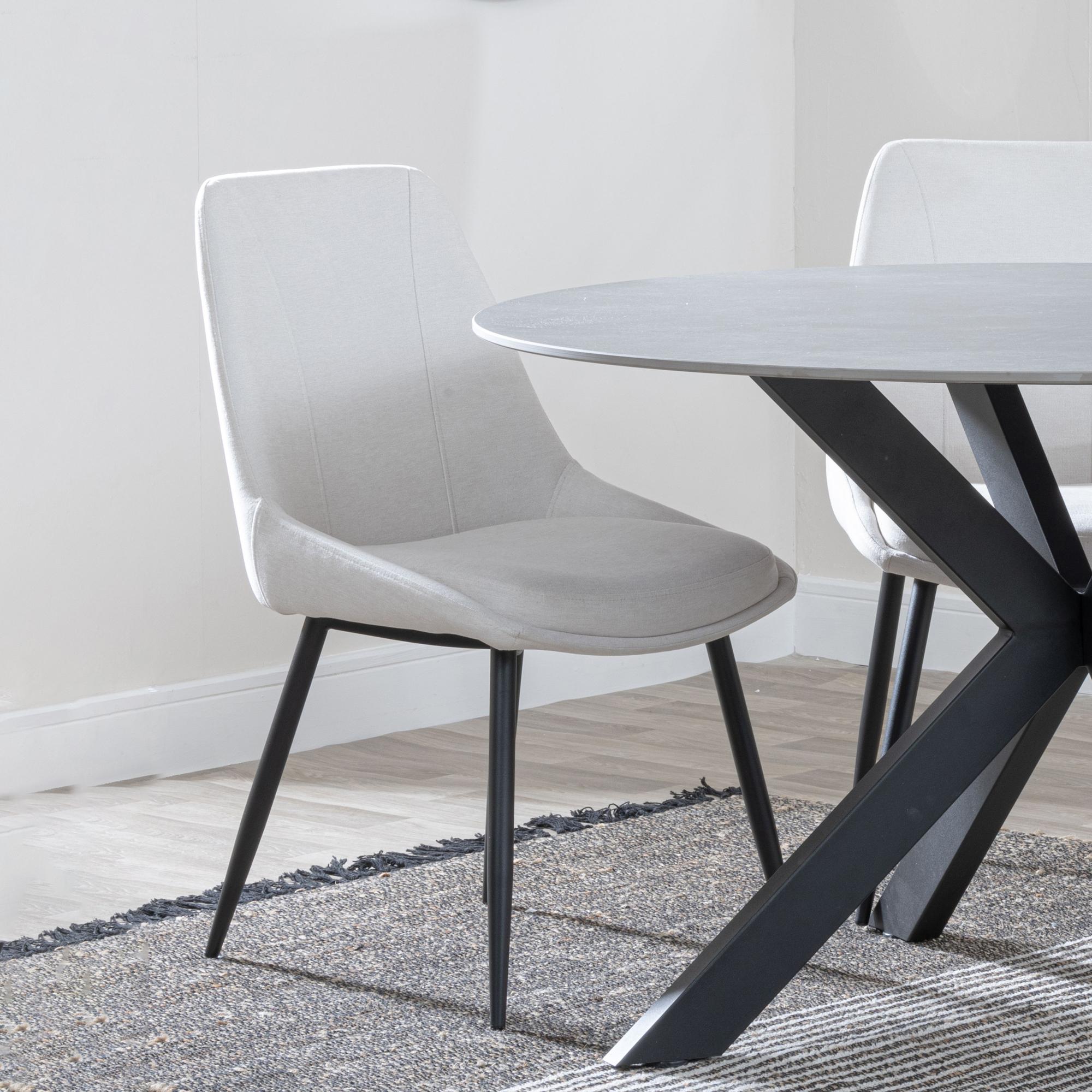 Bern Fluted Dining Set - 4 Seater - 120cm - Round - Oak - 4x Darwin Dining Chairs - Cream Fabric