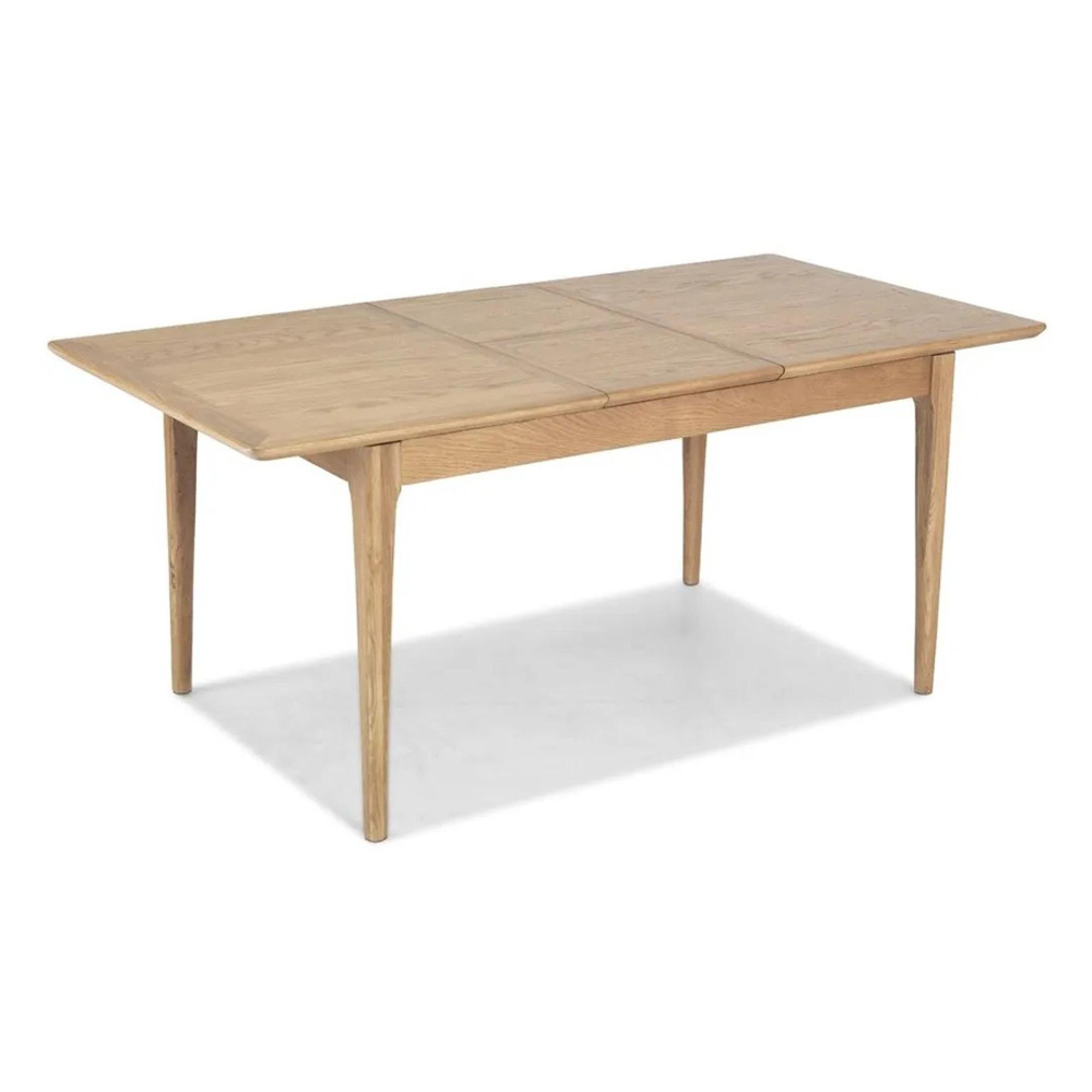 Wadsworth Oak 4-6 Seater Extending Dining Table - 120cm-160cm