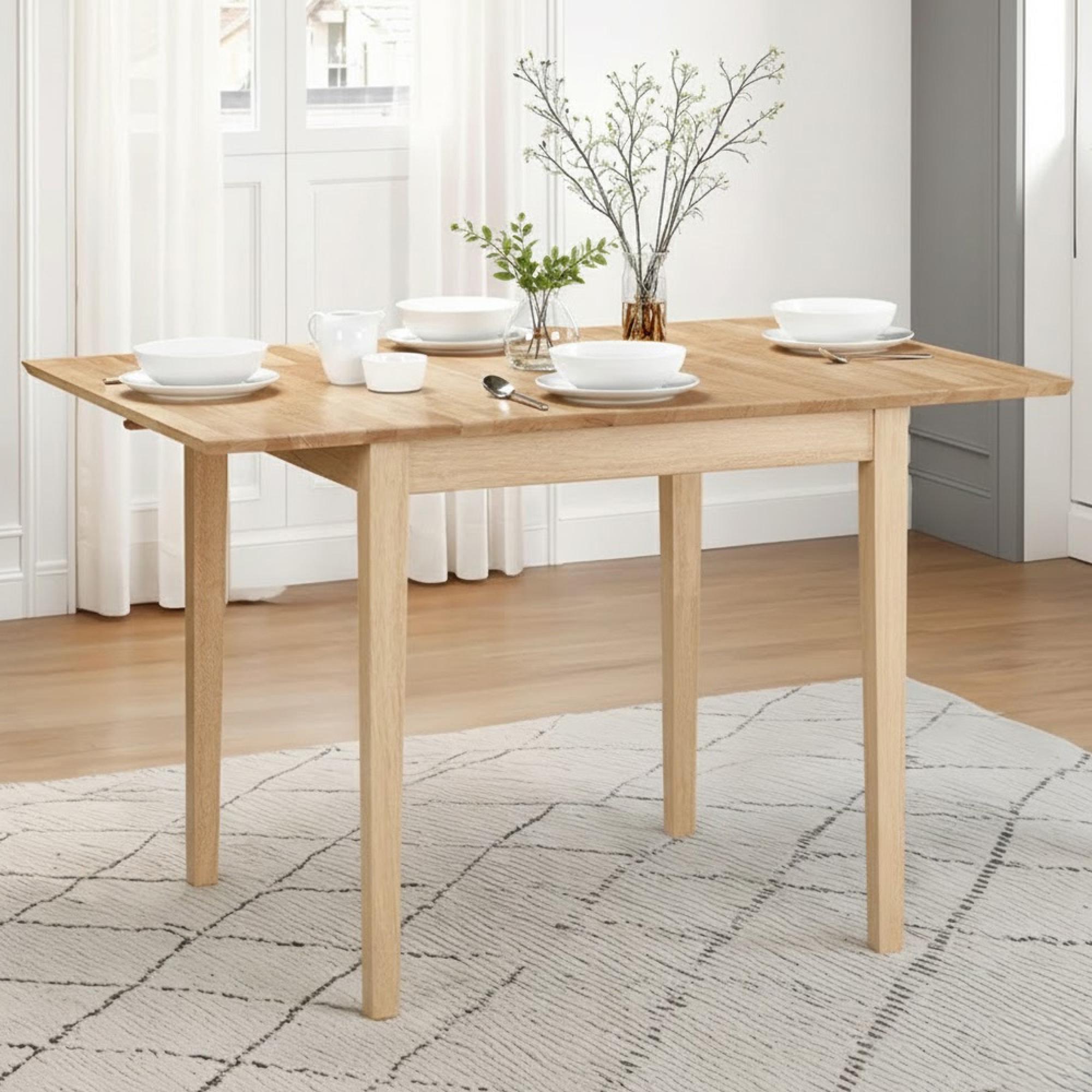 Rufford Extending Dining Table - 2-4 Seater - 80cm-120cm - Oak