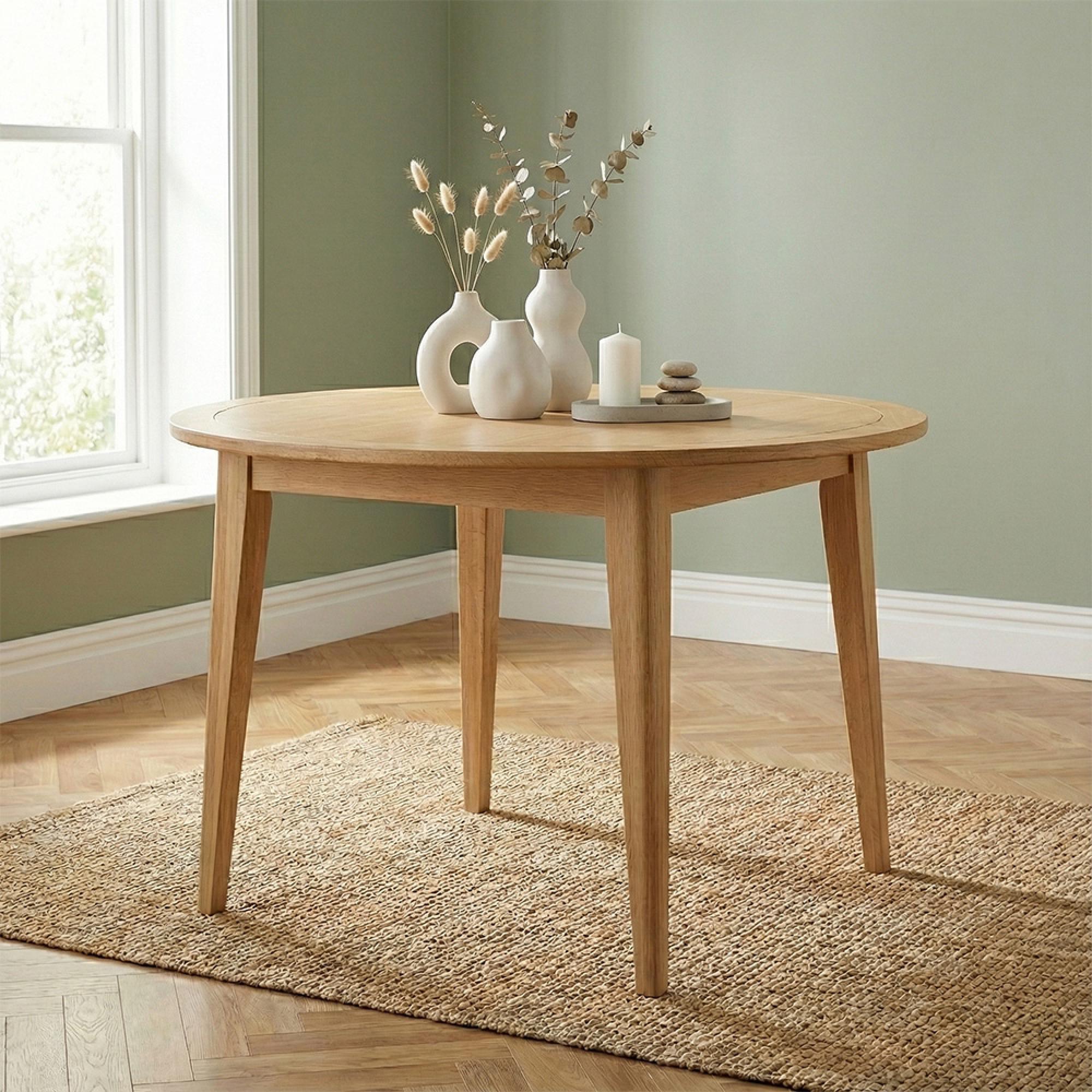 Twyford Round Dining Table - 4 Seater - 120cm - Oak
