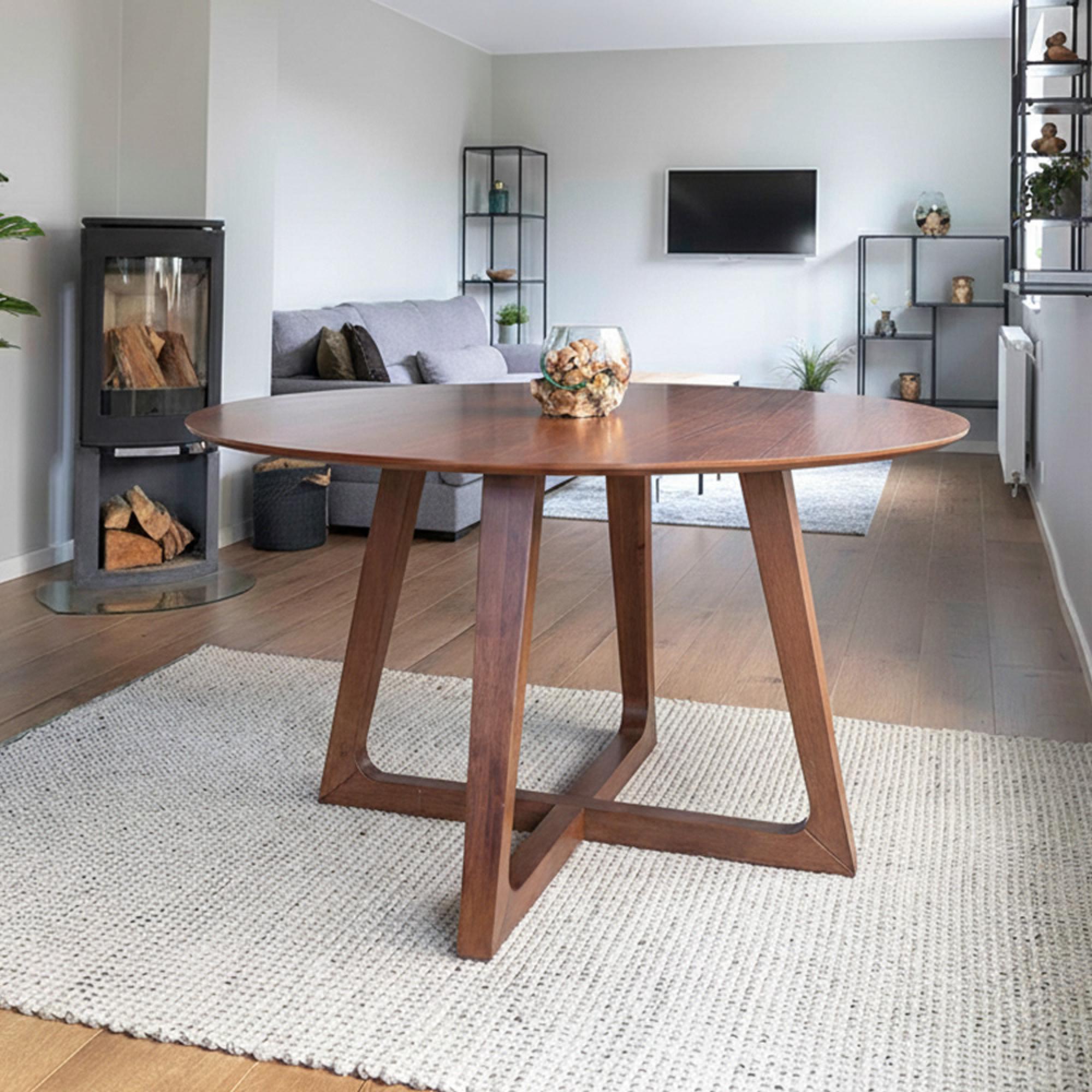 Hellerup Dining Table - Round - Pedestal - 4 Seater - 137cm - Walnut