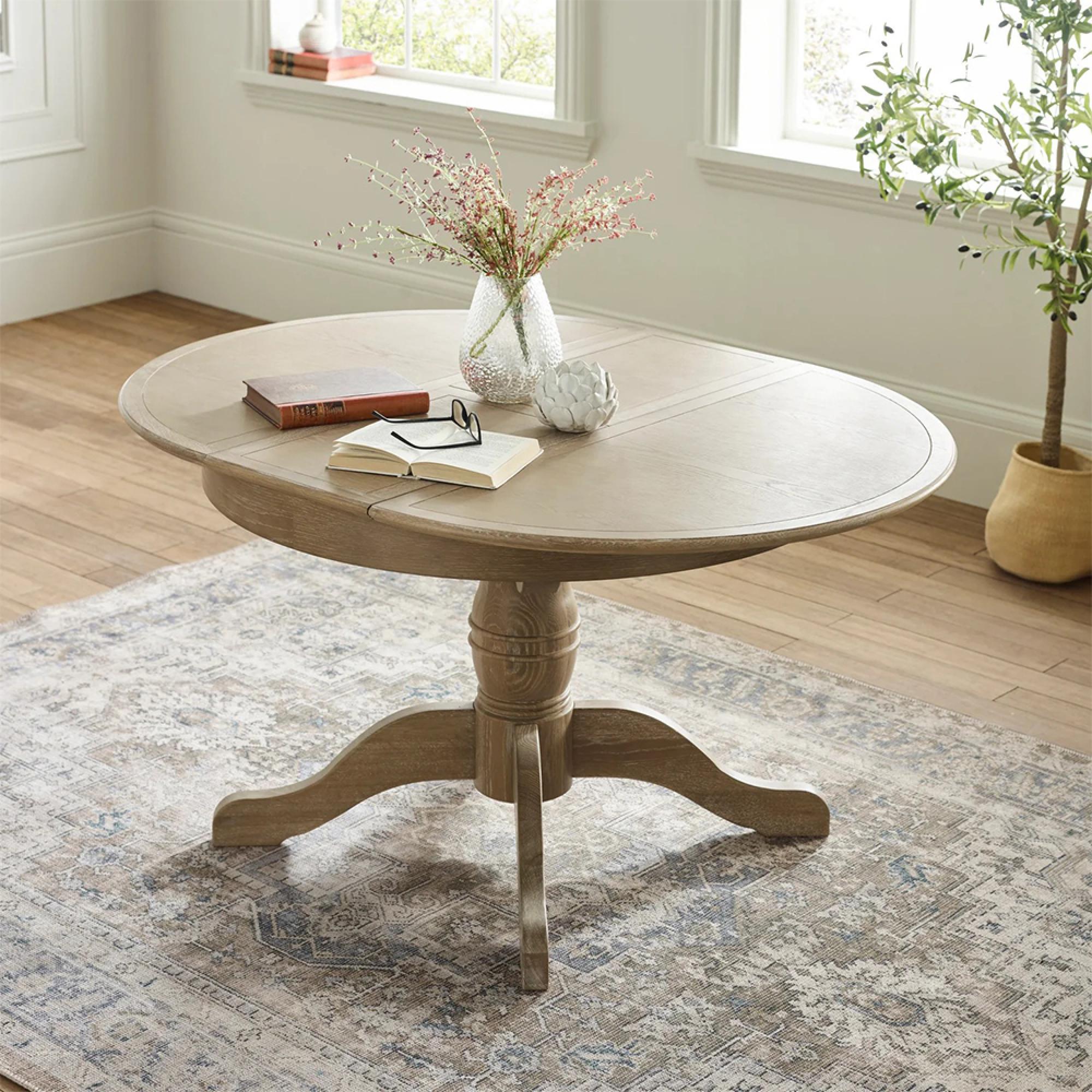 Camille Extending Dining Table - 4-6 Seater - 110-145cm - Round - Limed Oak