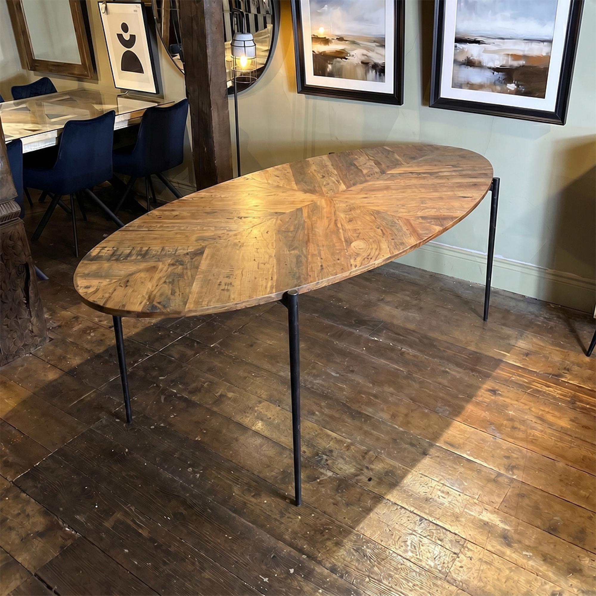 Juan Dining Table - 8 Seater - 240cm - Oval - Sheesham Wood