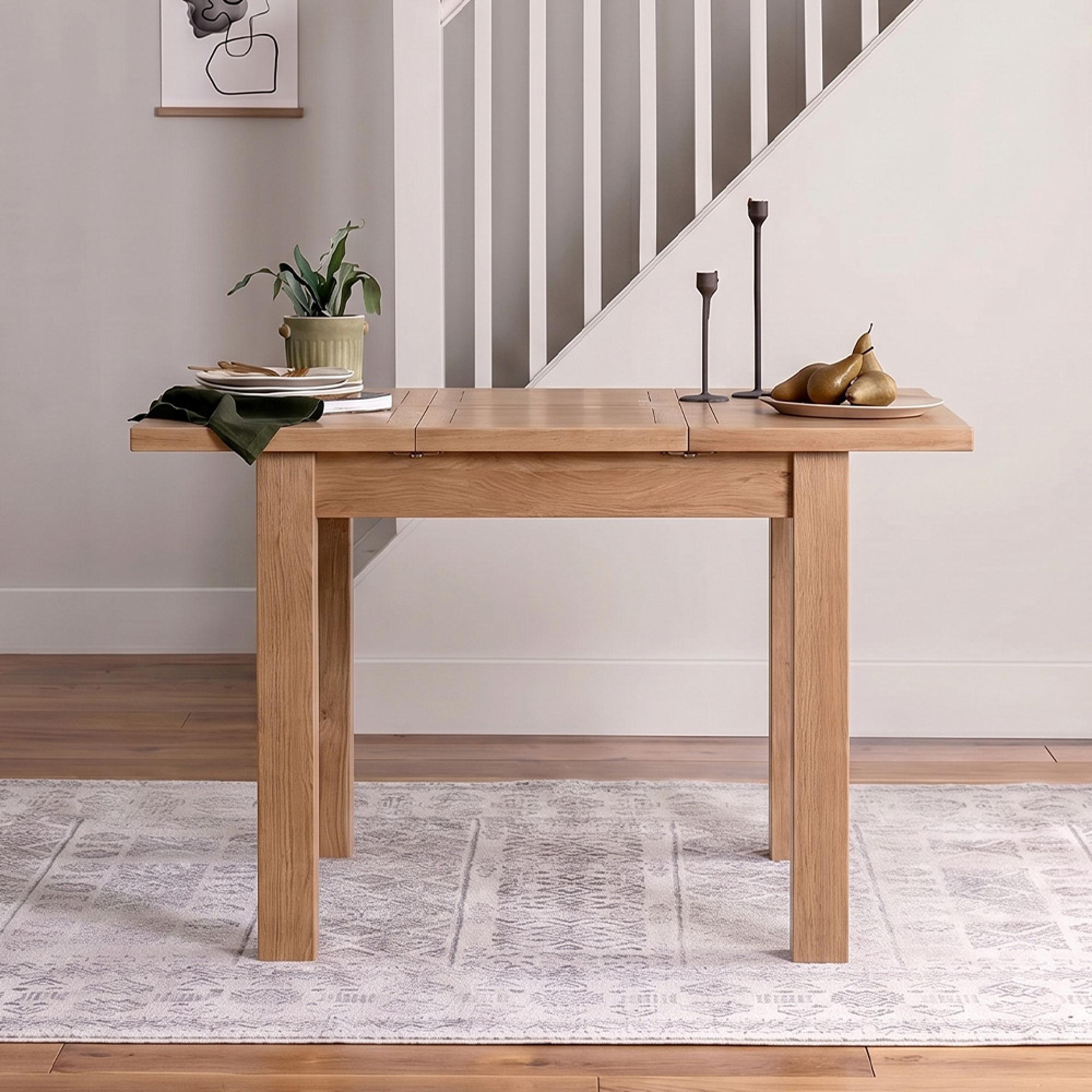 Appleby Extending Dining Table - 2-4 Seater - 90cm-130cm - Oak