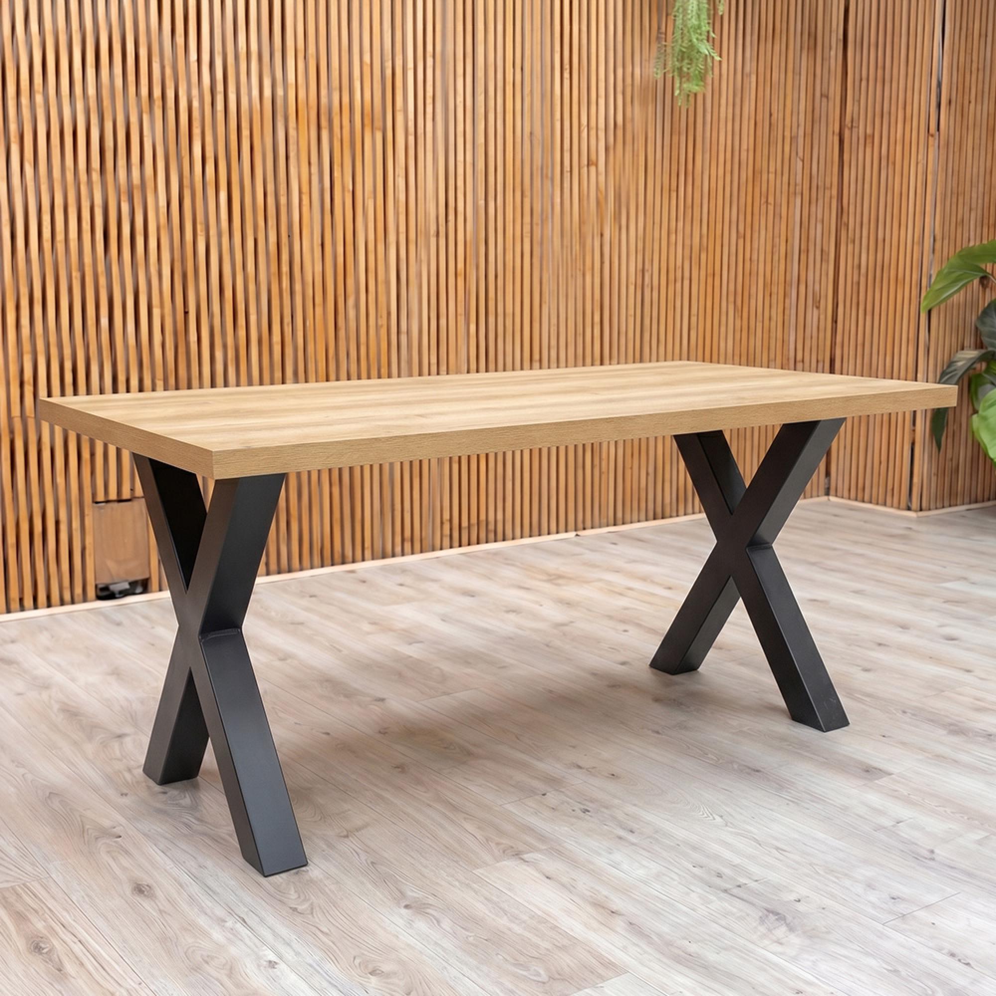 Dallas Dining Table - Oak - 6 Seater - 180cm