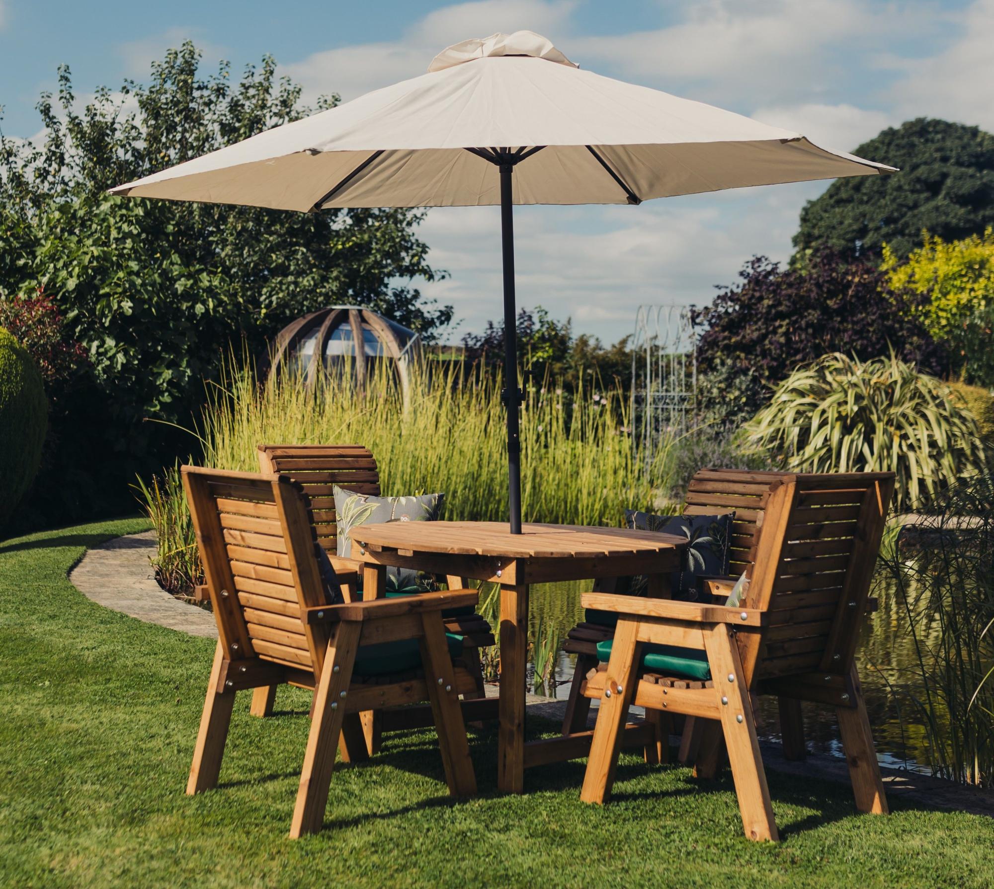 Churnet Valley Redwood 4 Seater Round Garden Dining Set