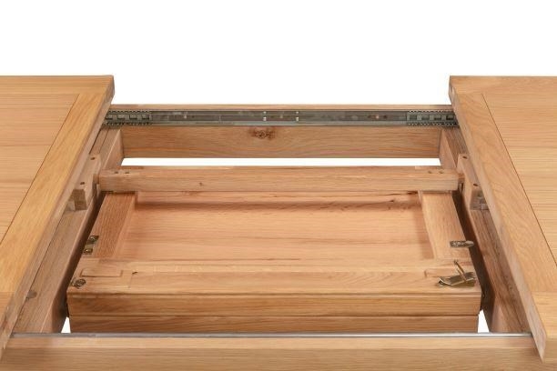 Clarion Dining Table - 6-8 Seater - 140cm-200cm - Butterfly Extending - Oak