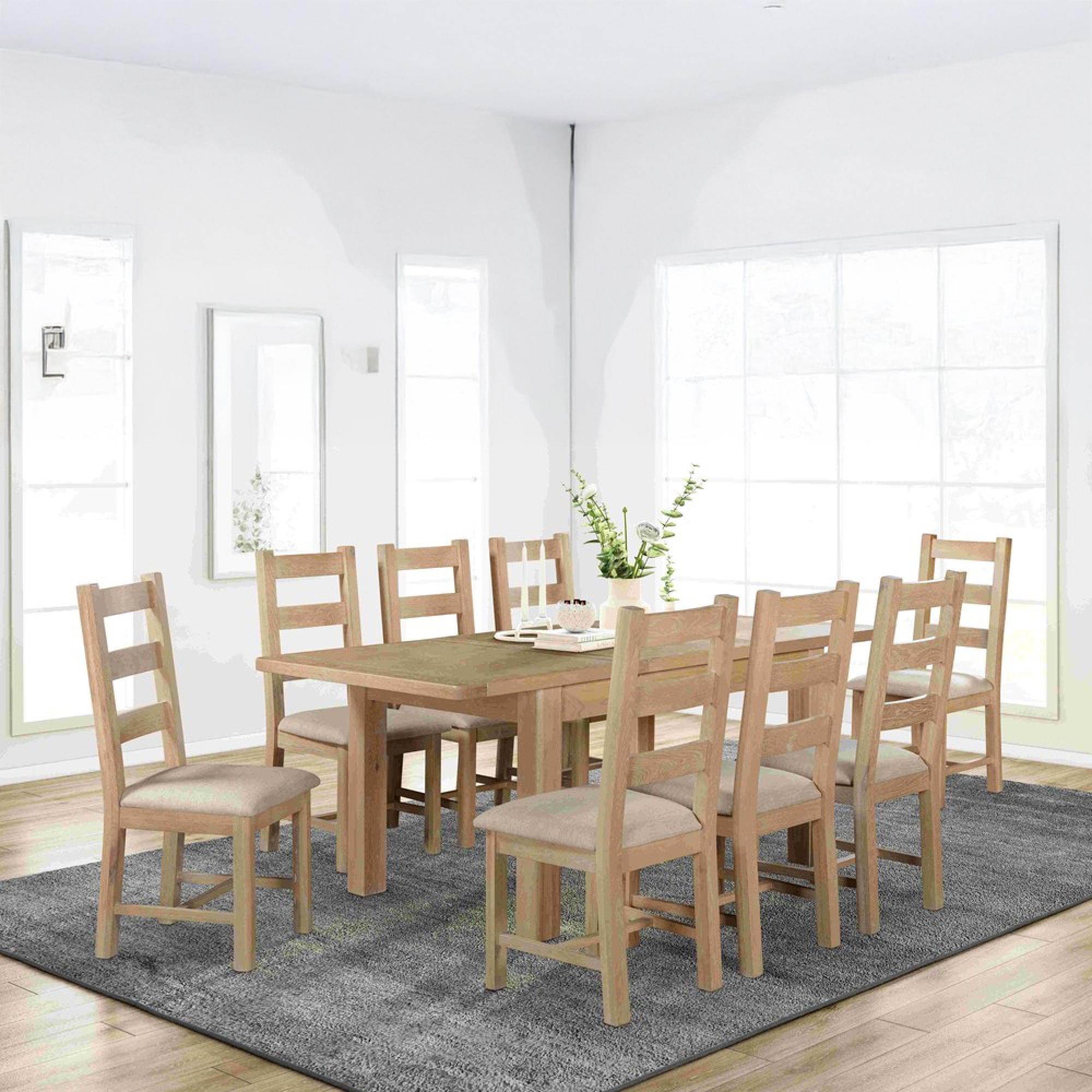 Hayley Dining Table - 6-8 Seater - 140cm-200cm - Extending - Oak