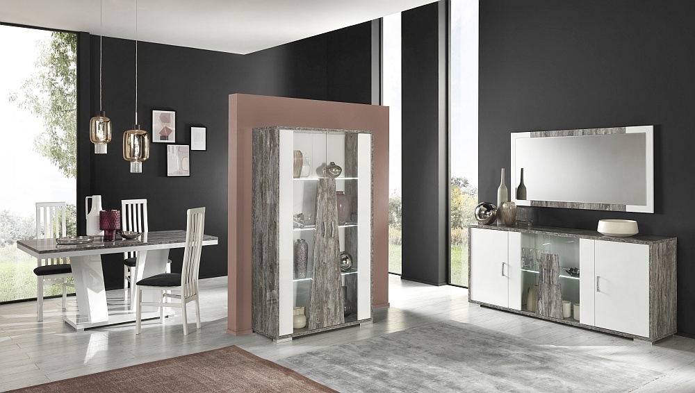 Naro 2 Door Vitrine