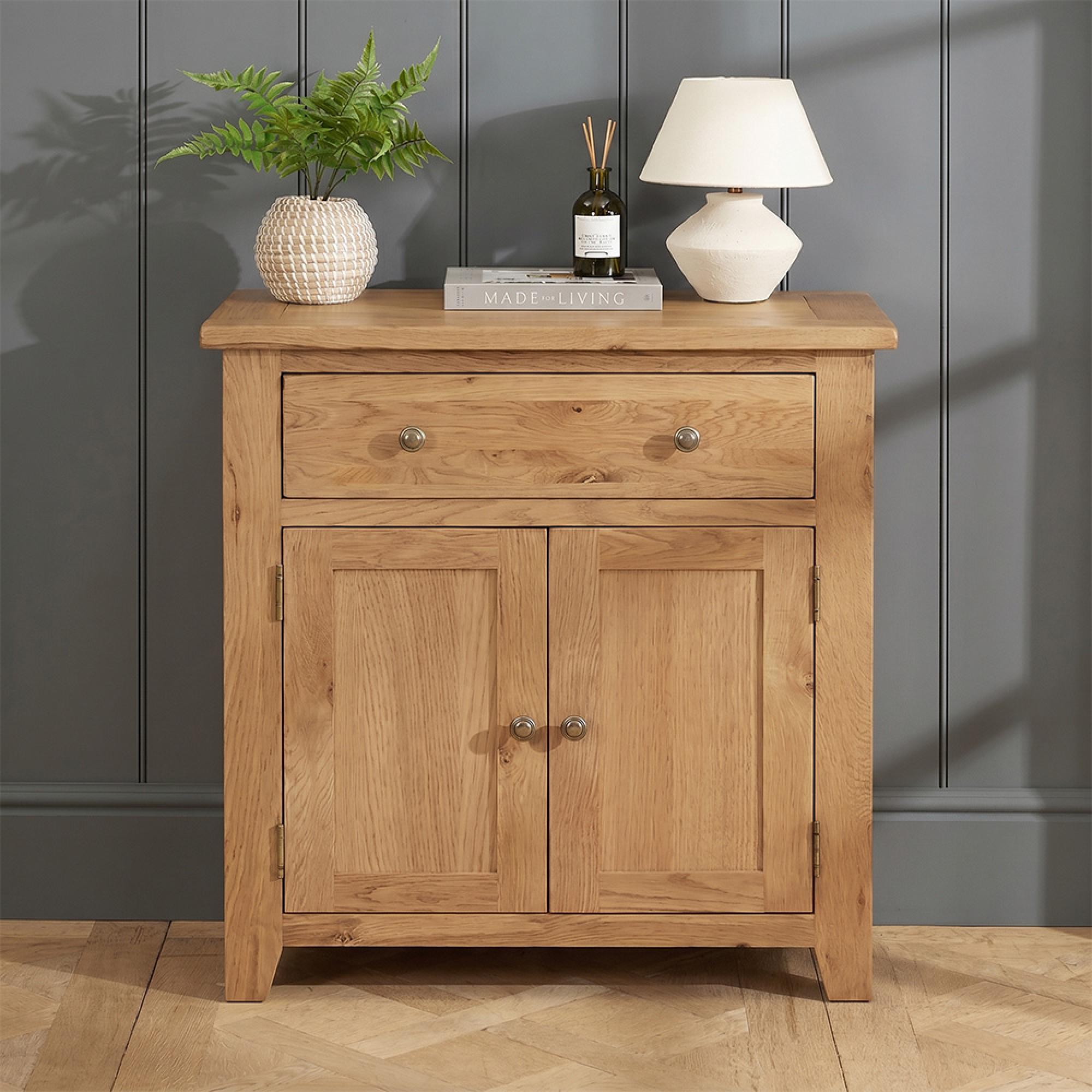 Appleby Sideboard - 2 Door - 1 Drawer - Compact - Petite Oak