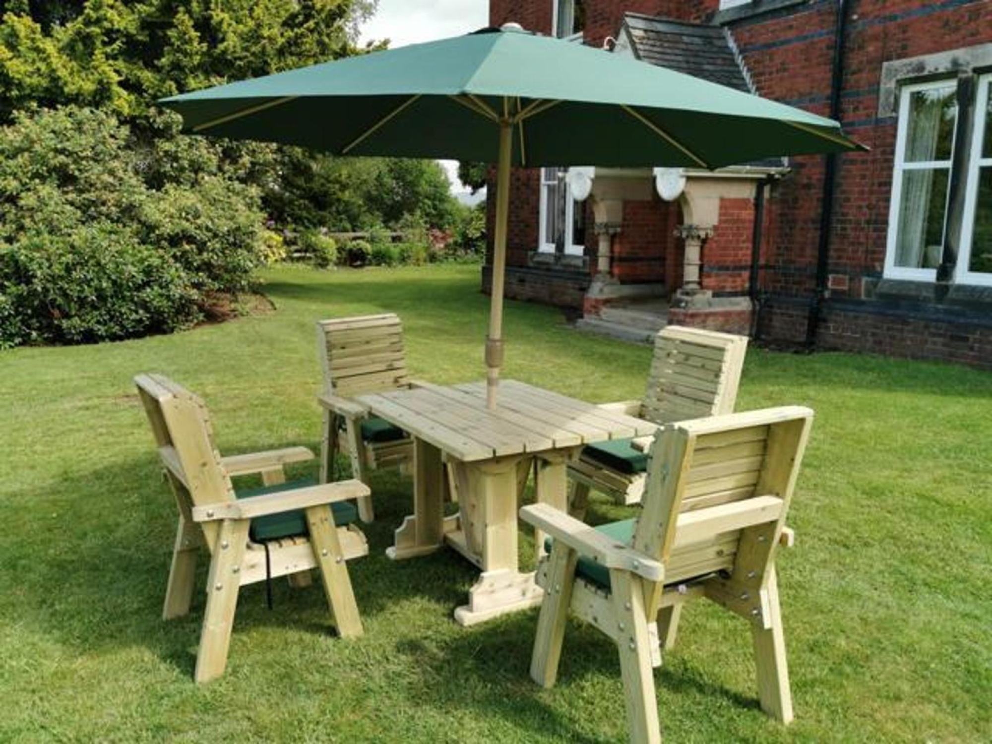 Churnet Valley Ergo Redwood Garden Table Set with 4 Chairs