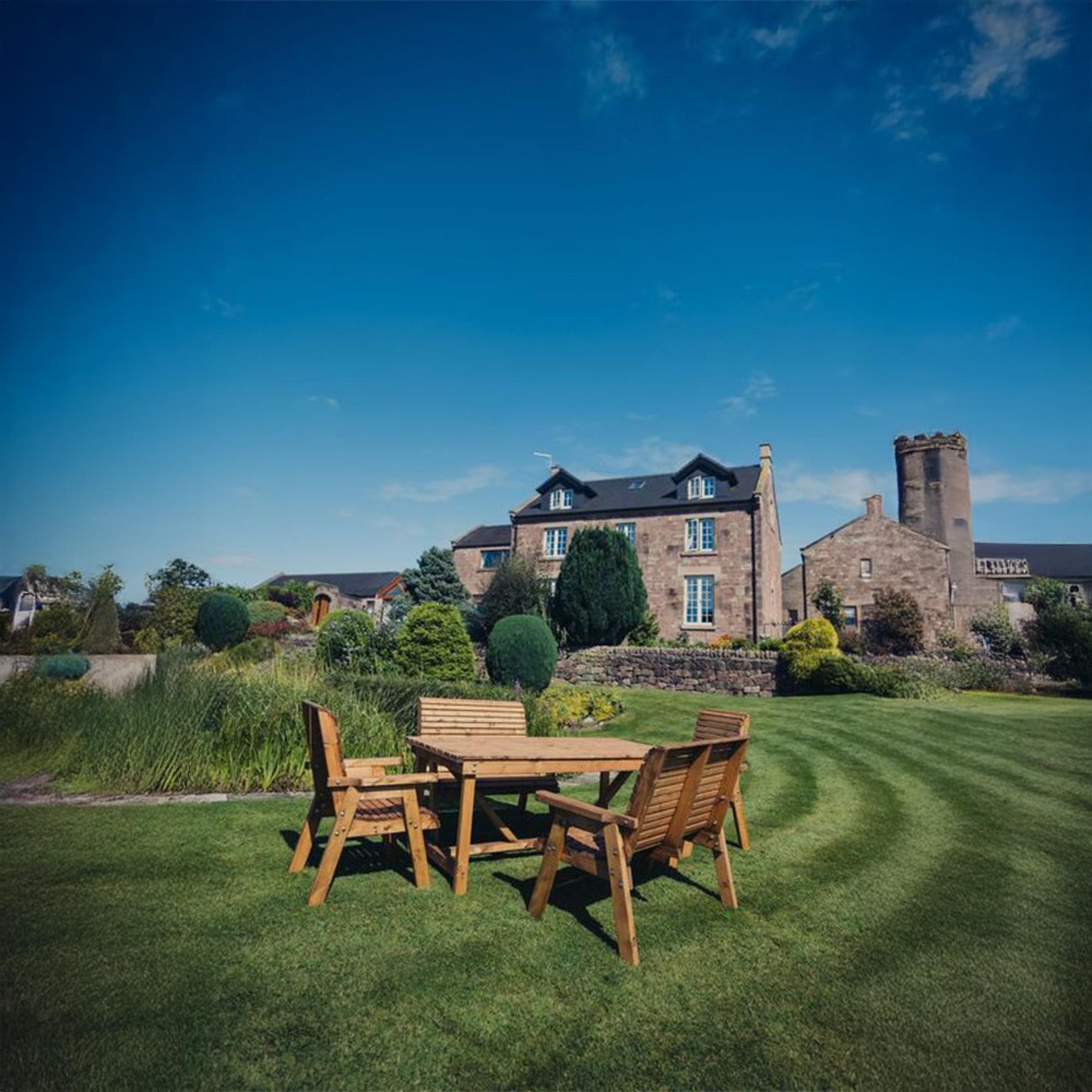 Churnet Valley Redwood 6 Seater Garden Dining Set