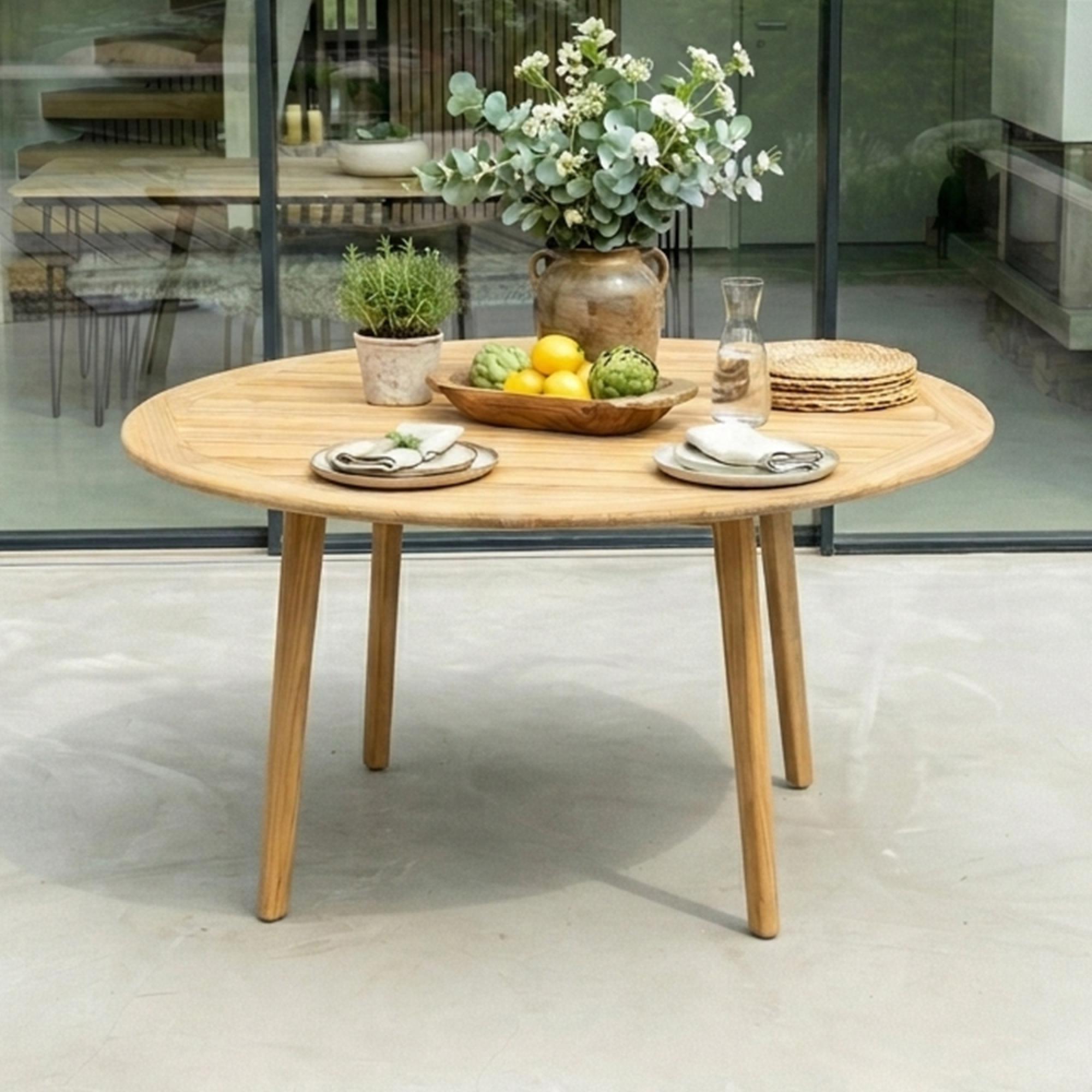 Dana Garden Dining Table - 4 Seater - 140cm - Round - Teak Wood