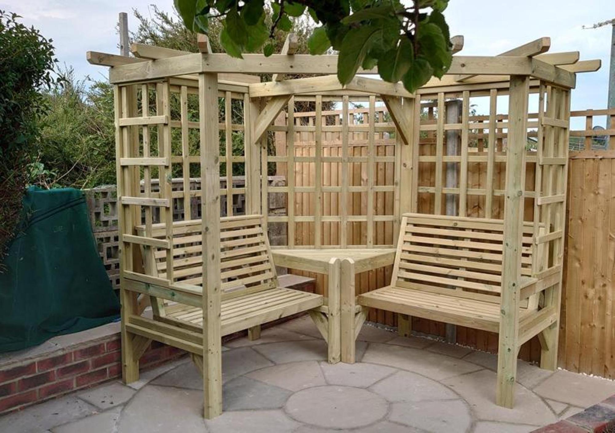 Churnet Valley Clementine Redwood 4 Seater Corner Garden Arbour